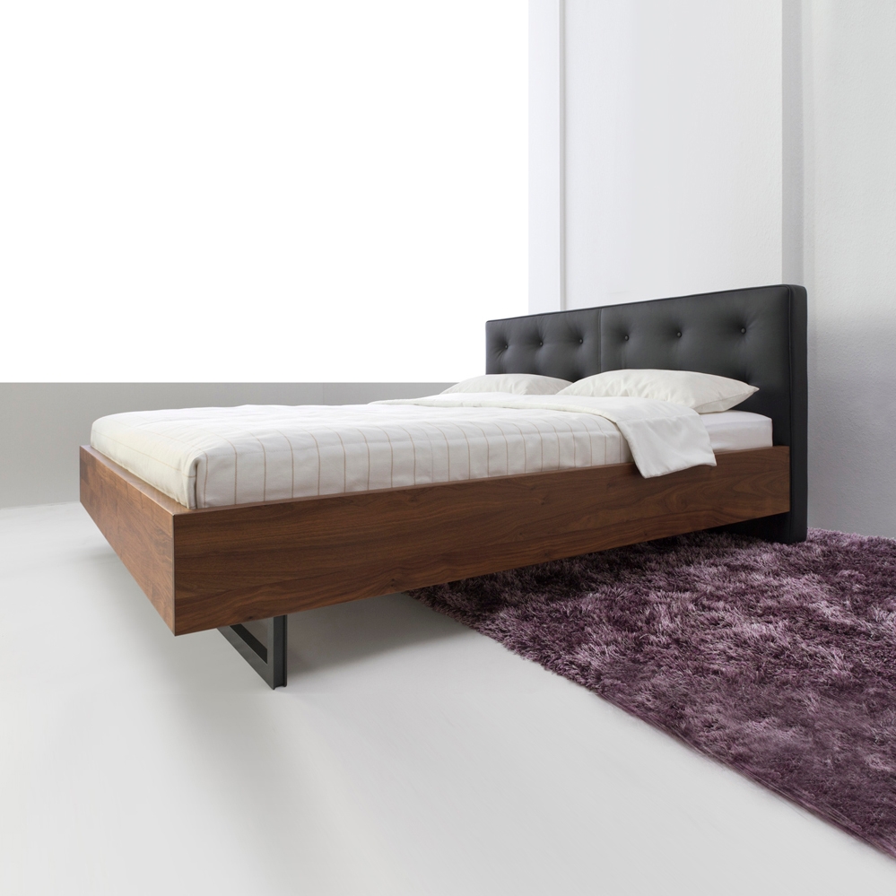 Produkt REAR Nussbaum des Herstellers whitebeds anzeigen