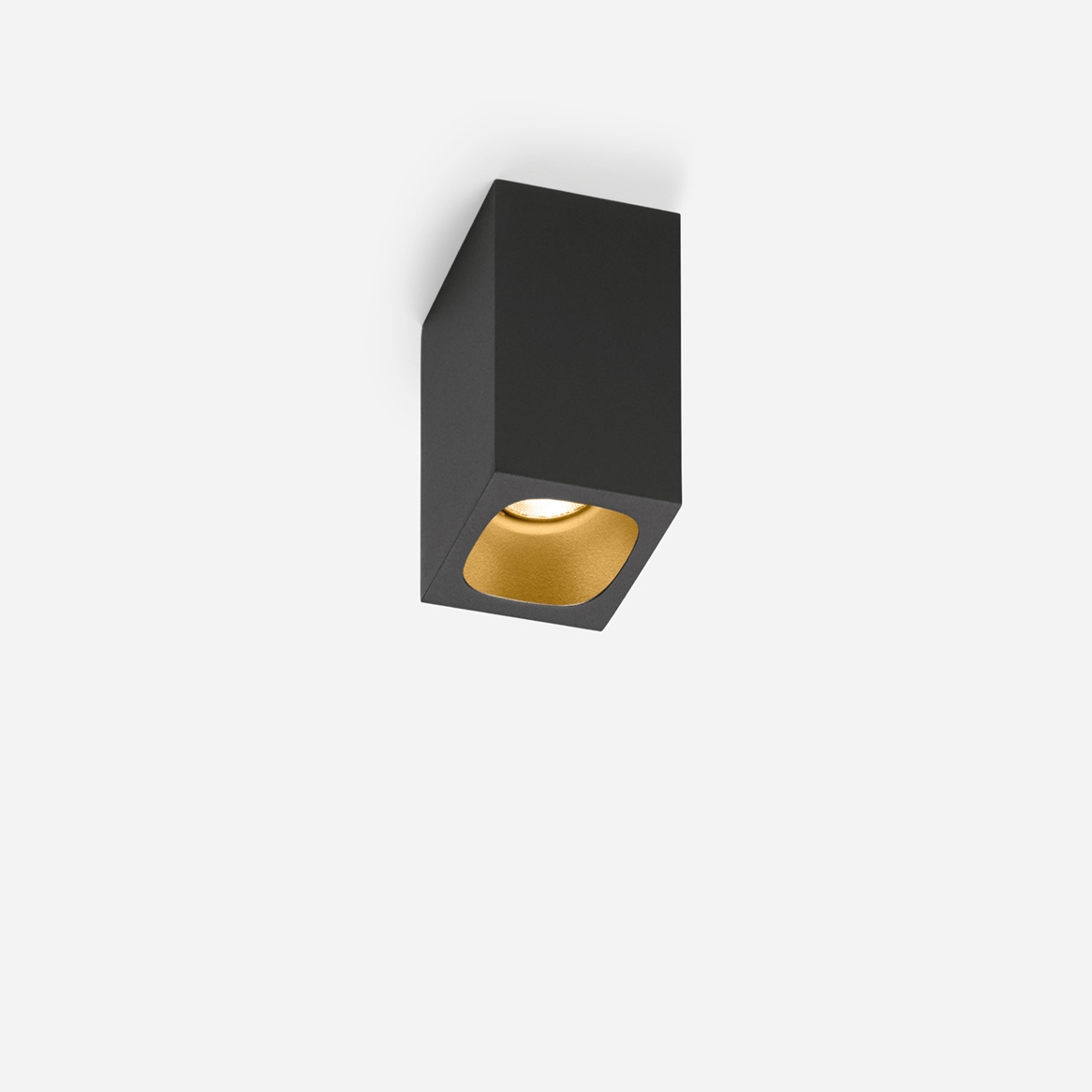 Display product PIRRO SURFACE 1.0 from manufacturer Wever & Ducré