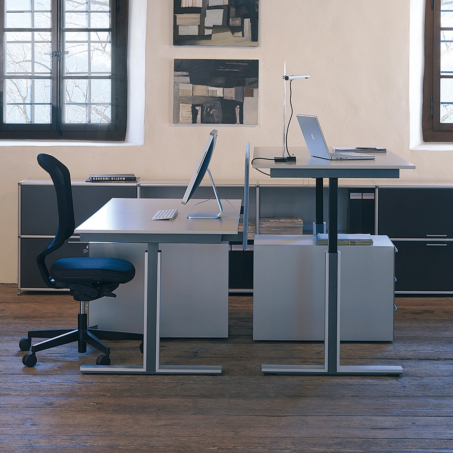 Afficher le produit spinoff Arbeitstisch du fabricant formfarm