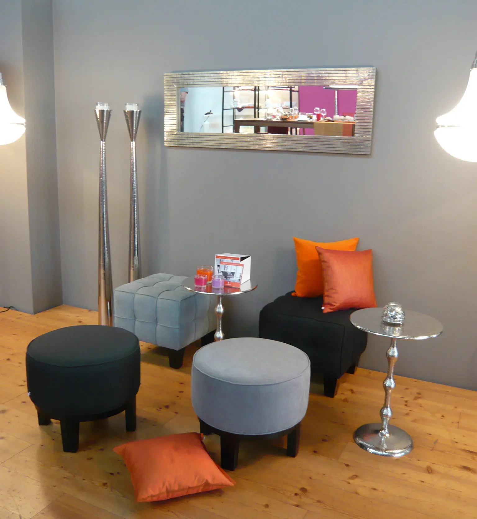 Lambert - Cube stool
