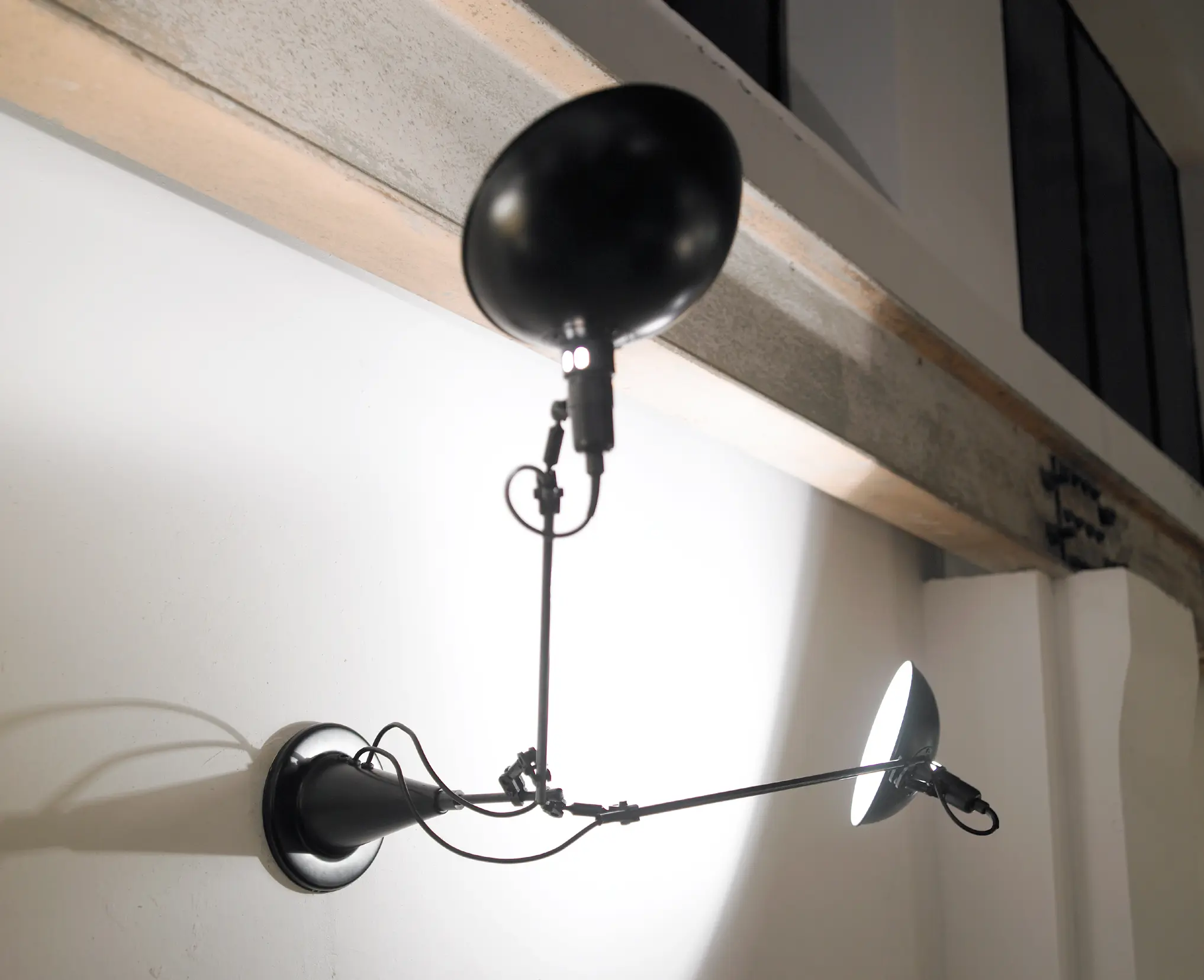 Lambert - Switch On Free-standing lamp