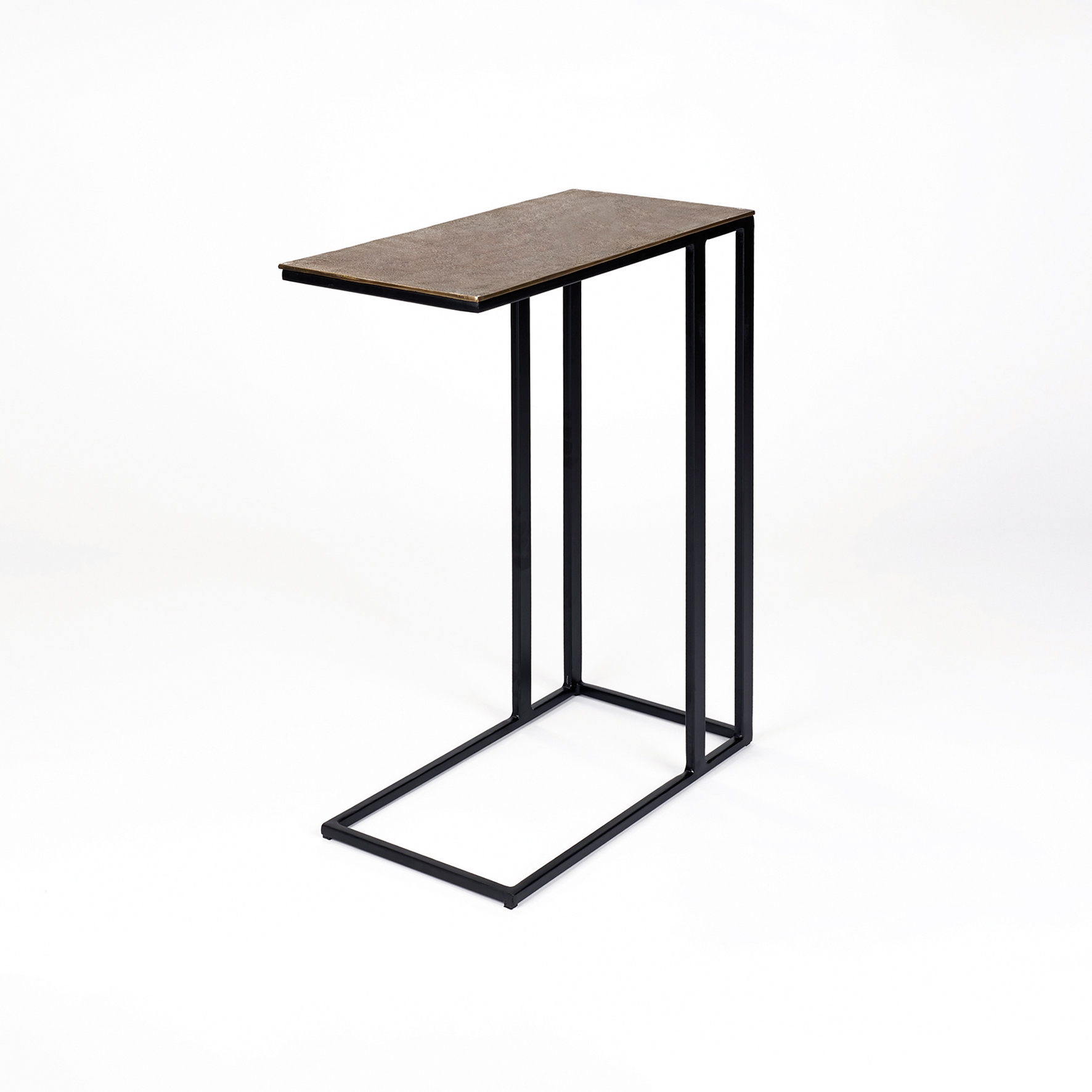 Mostrar el producto Nara side table del fabricante Lambert