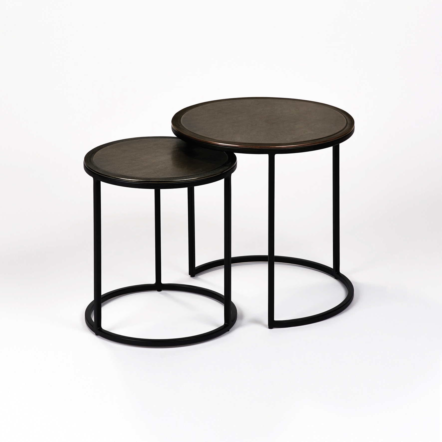 Mostrar el producto Taku side table del fabricante Lambert