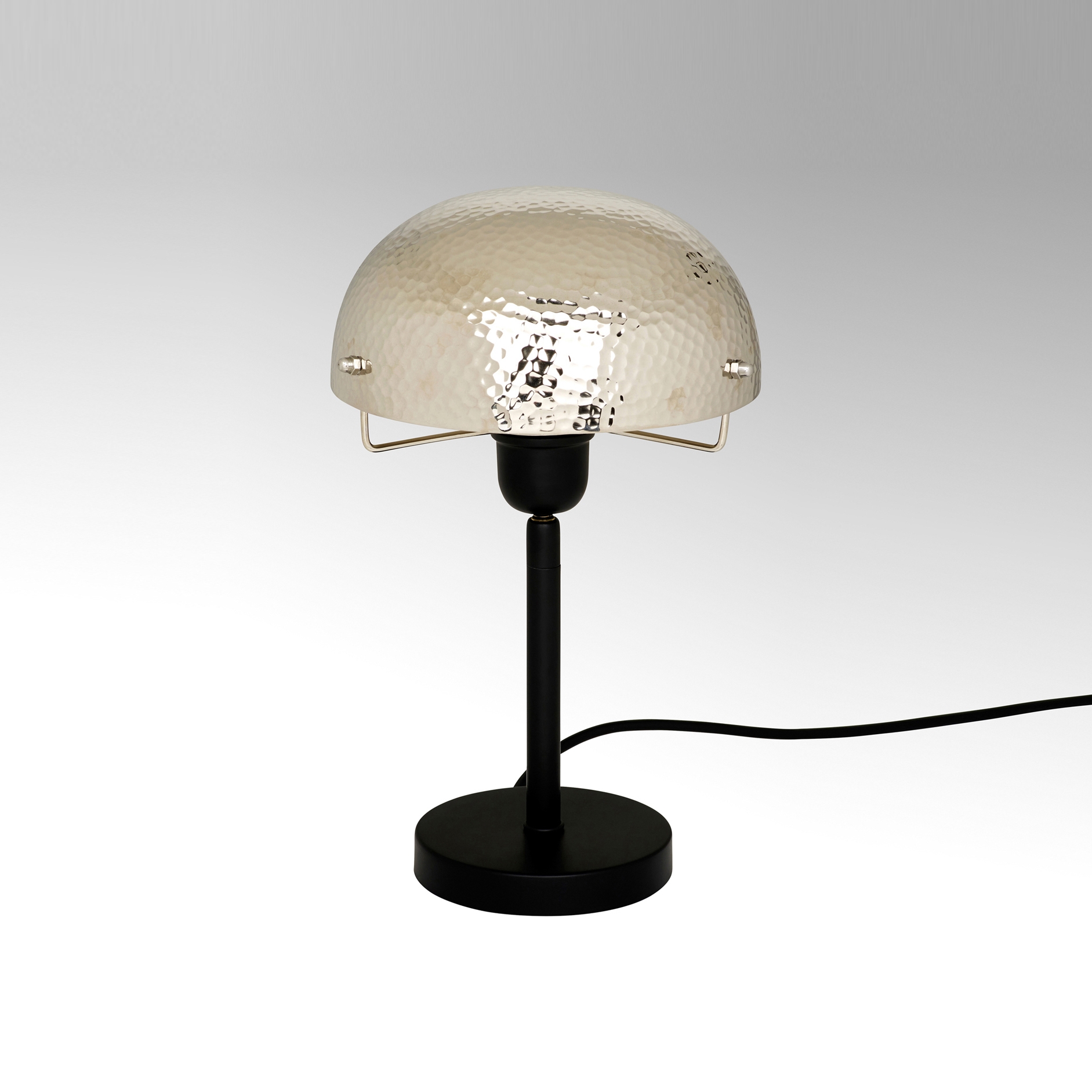 Produkt Soho Tischleuchte des Herstellers Lambert anzeigen