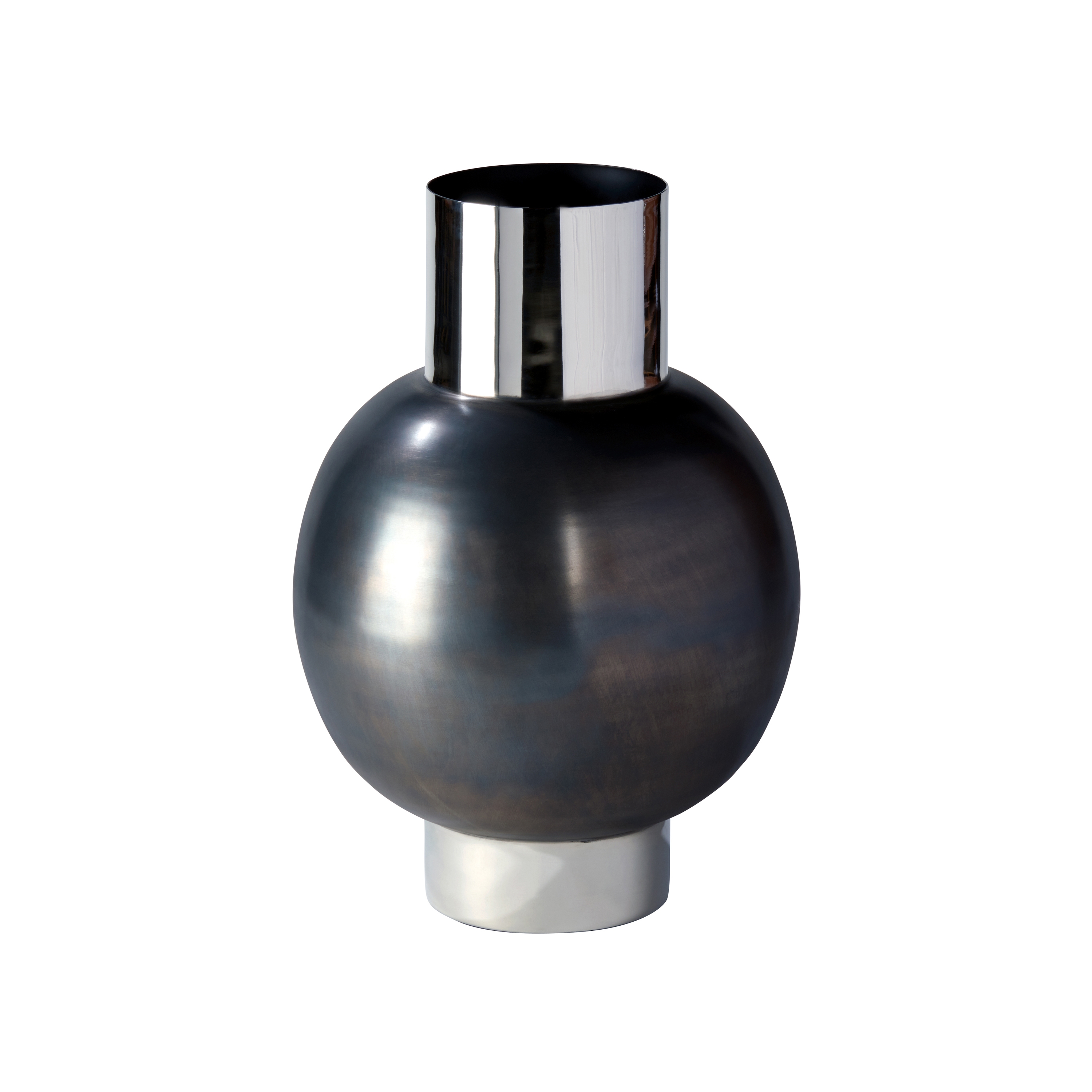 Display product Uruma vessel from manufacturer Lambert