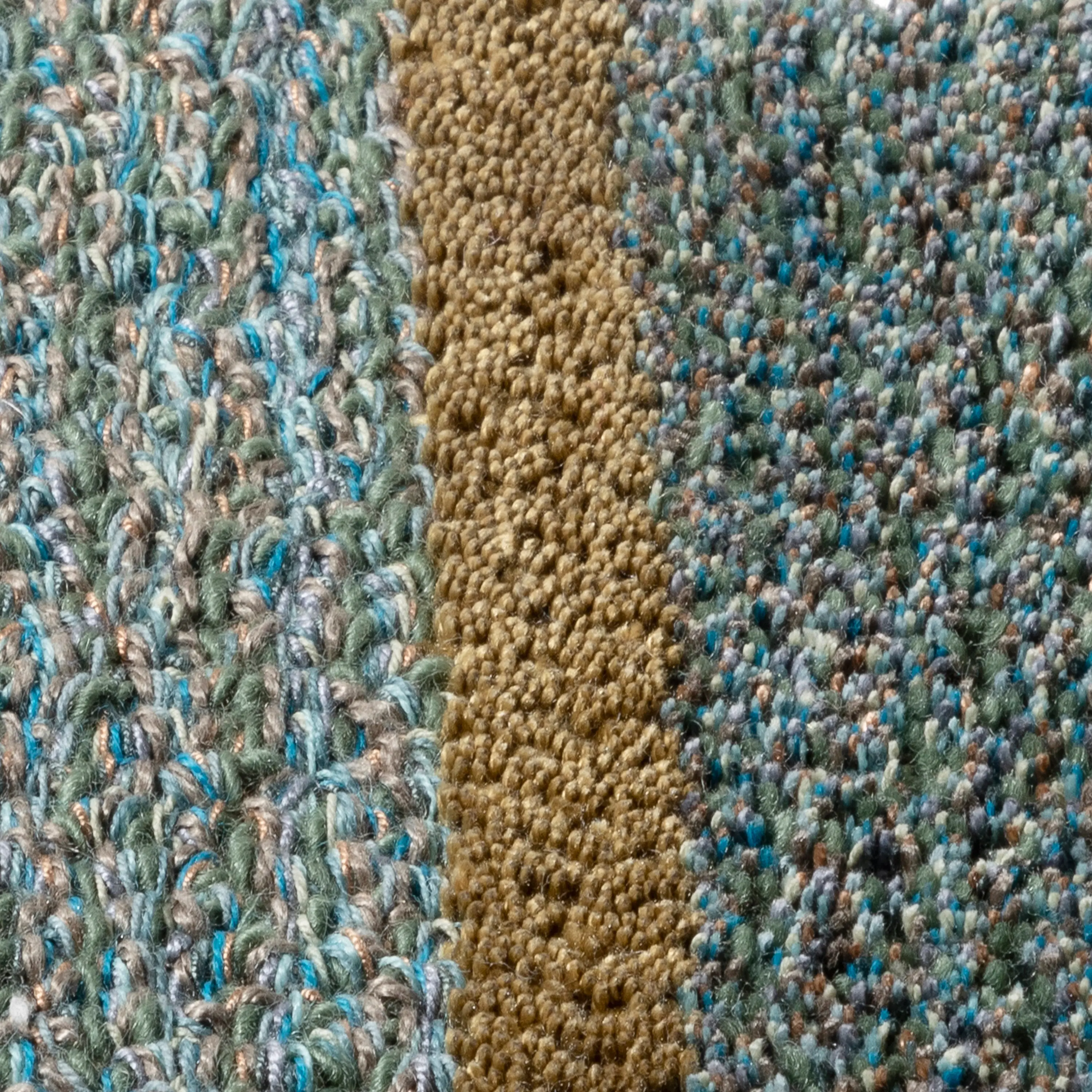 CSrugs - Connect 180207
with silk stripe C11