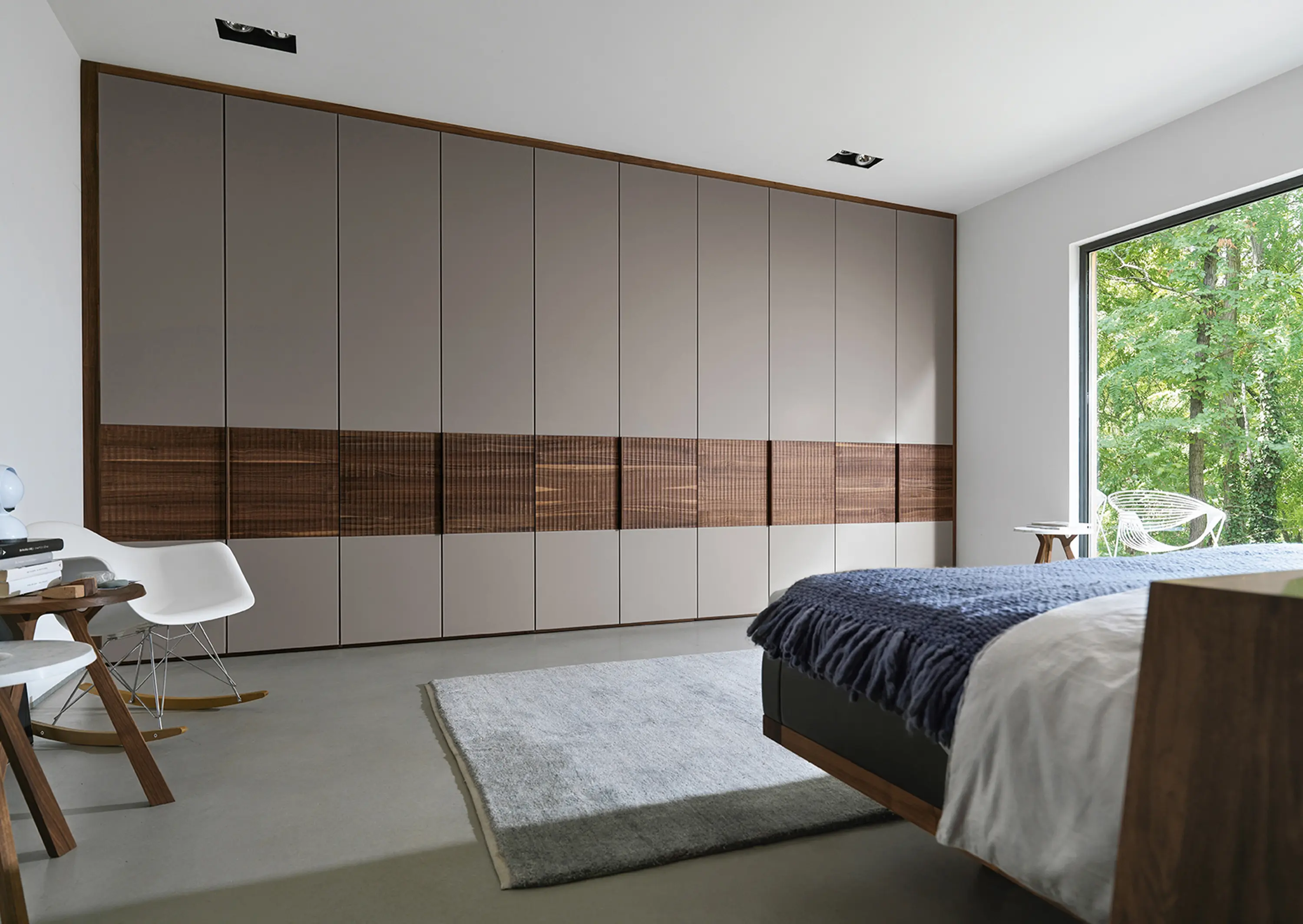 TEAM 7 - relief Schrank