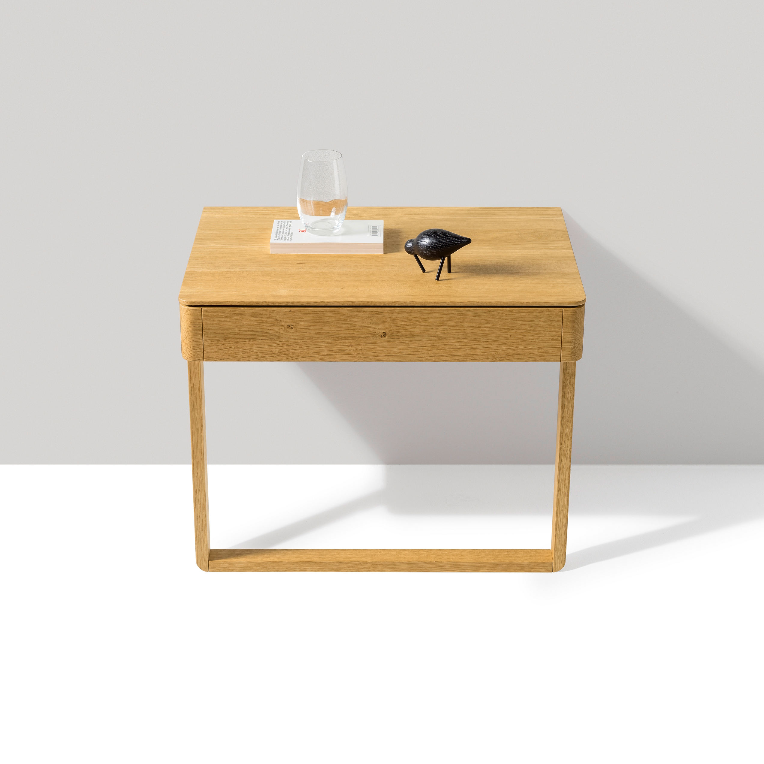 Mostra il prodotto comodino float del produttore TEAM 7