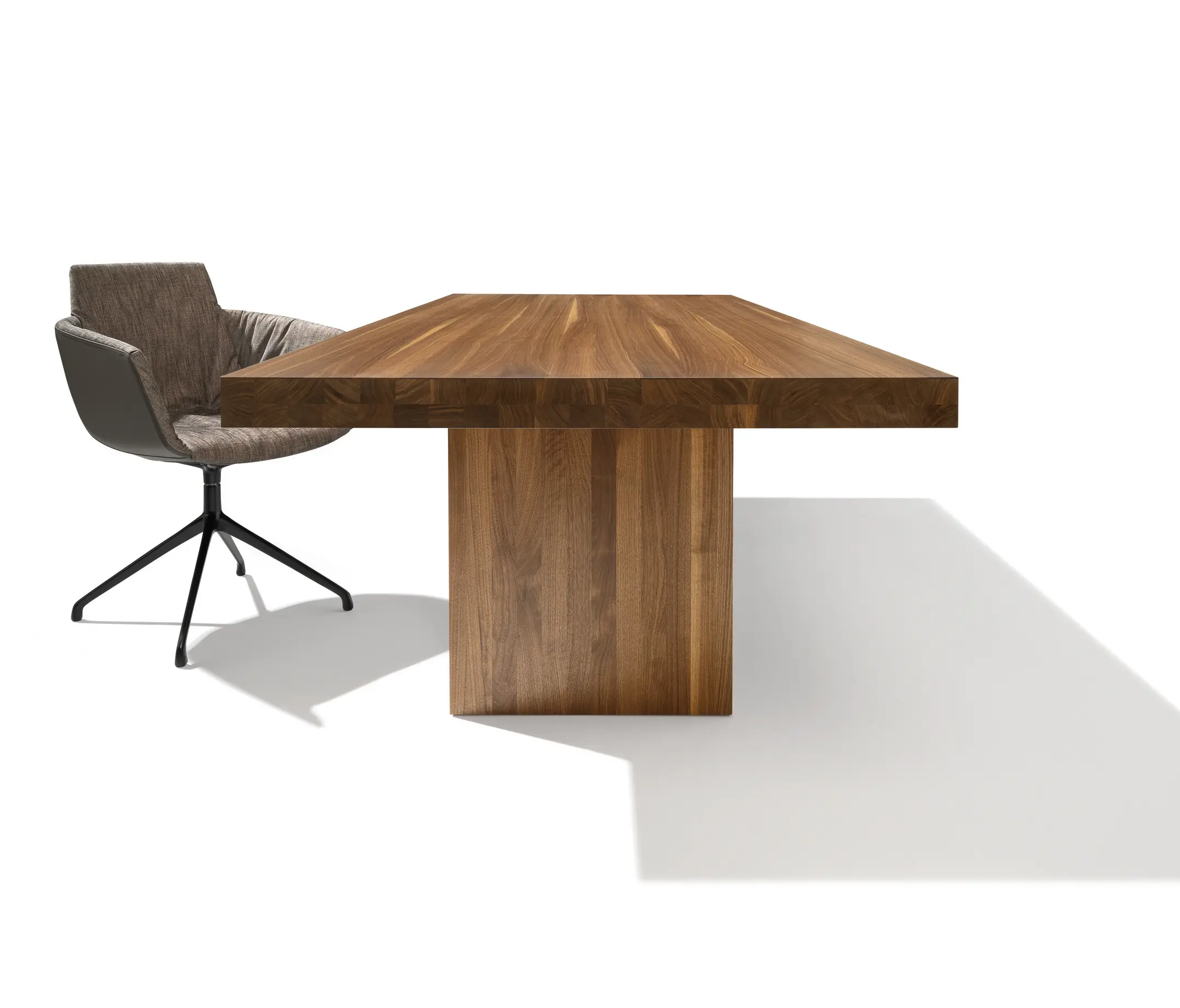 TEAM 7 - tema table