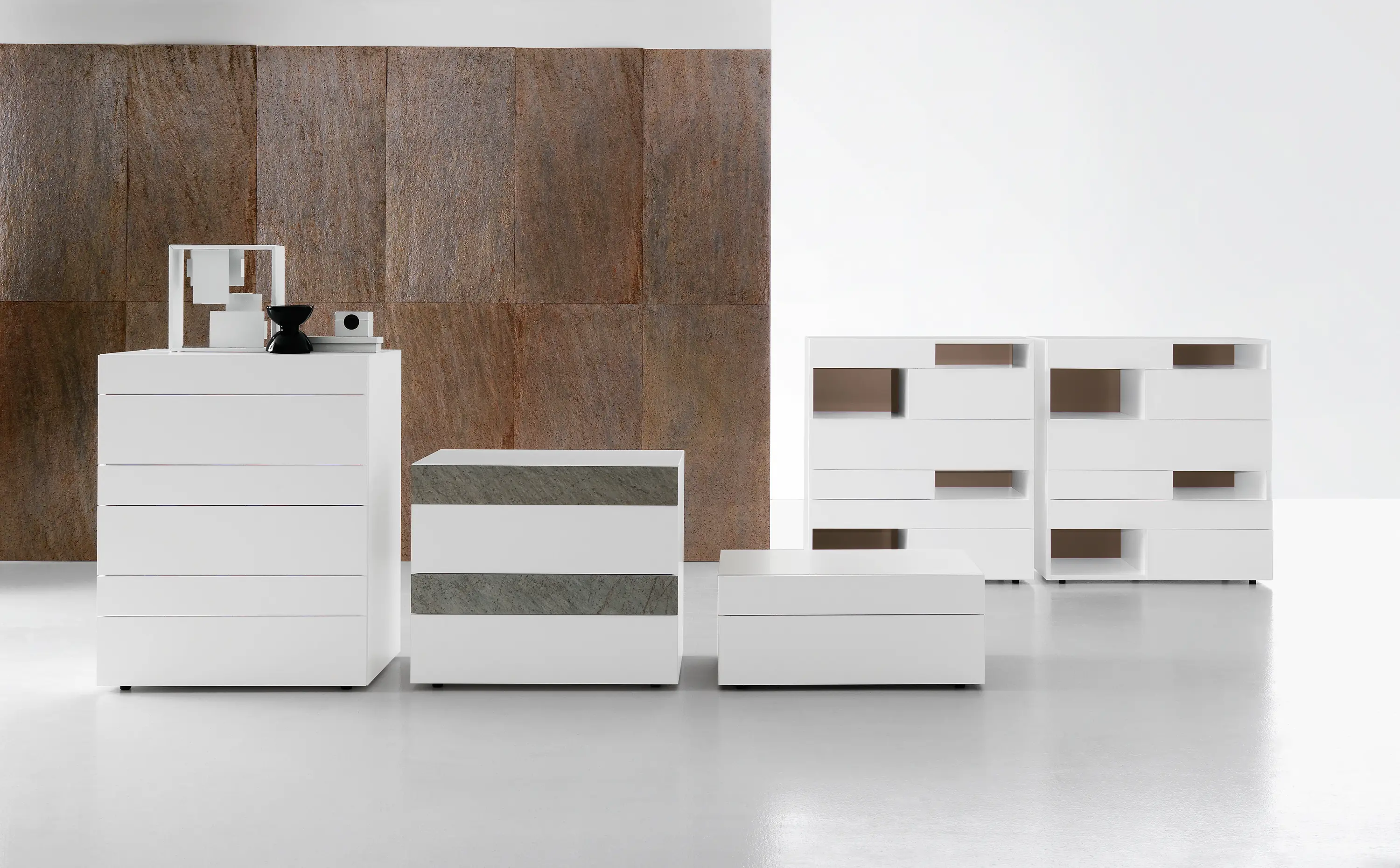 Presotto - Complementi Notte Swing_console_1