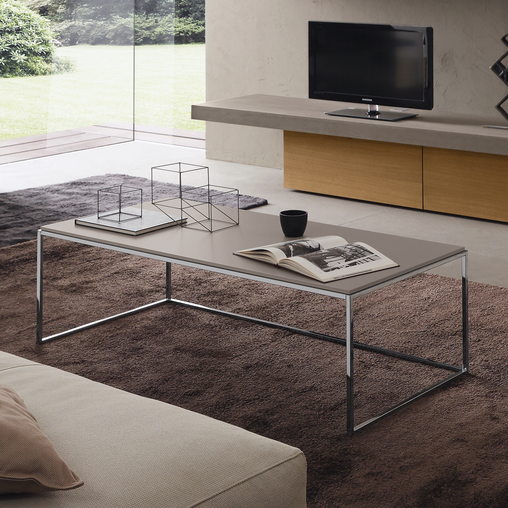Display product Basic coffee table from manufacturer Presotto