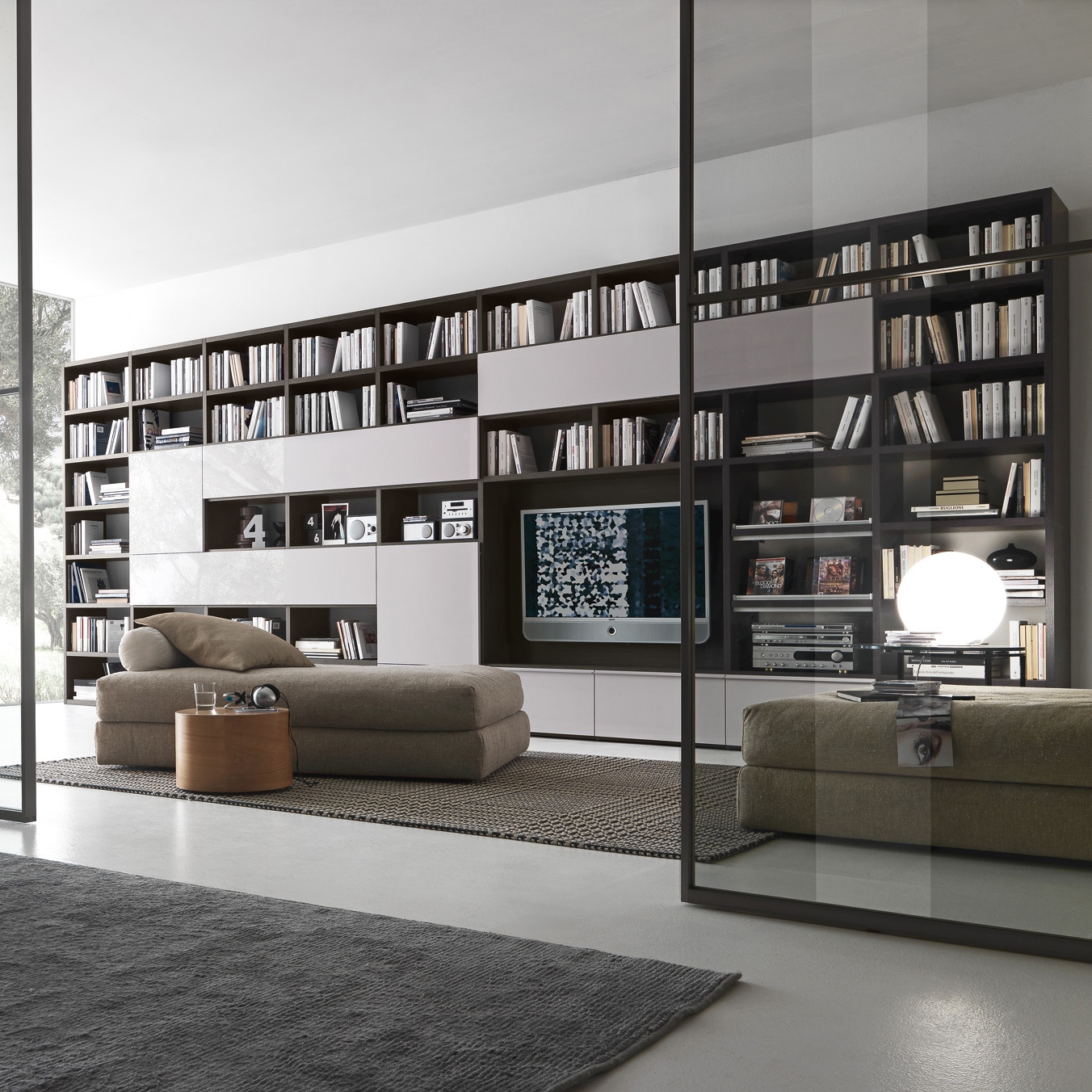 Display product Pari & Dispari Swing door arrangements from manufacturer Presotto