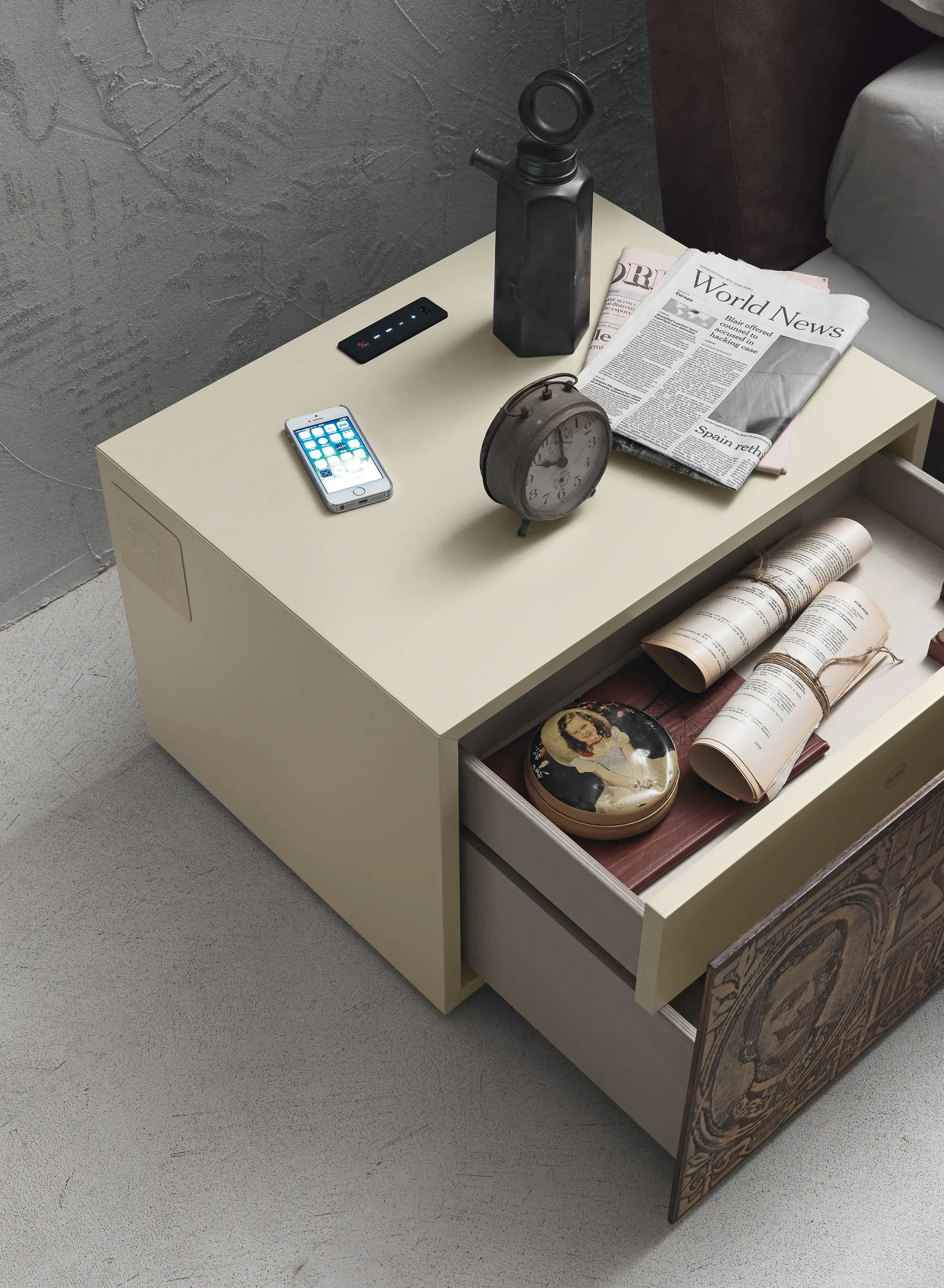 Presotto - Complementi Notte I-night system