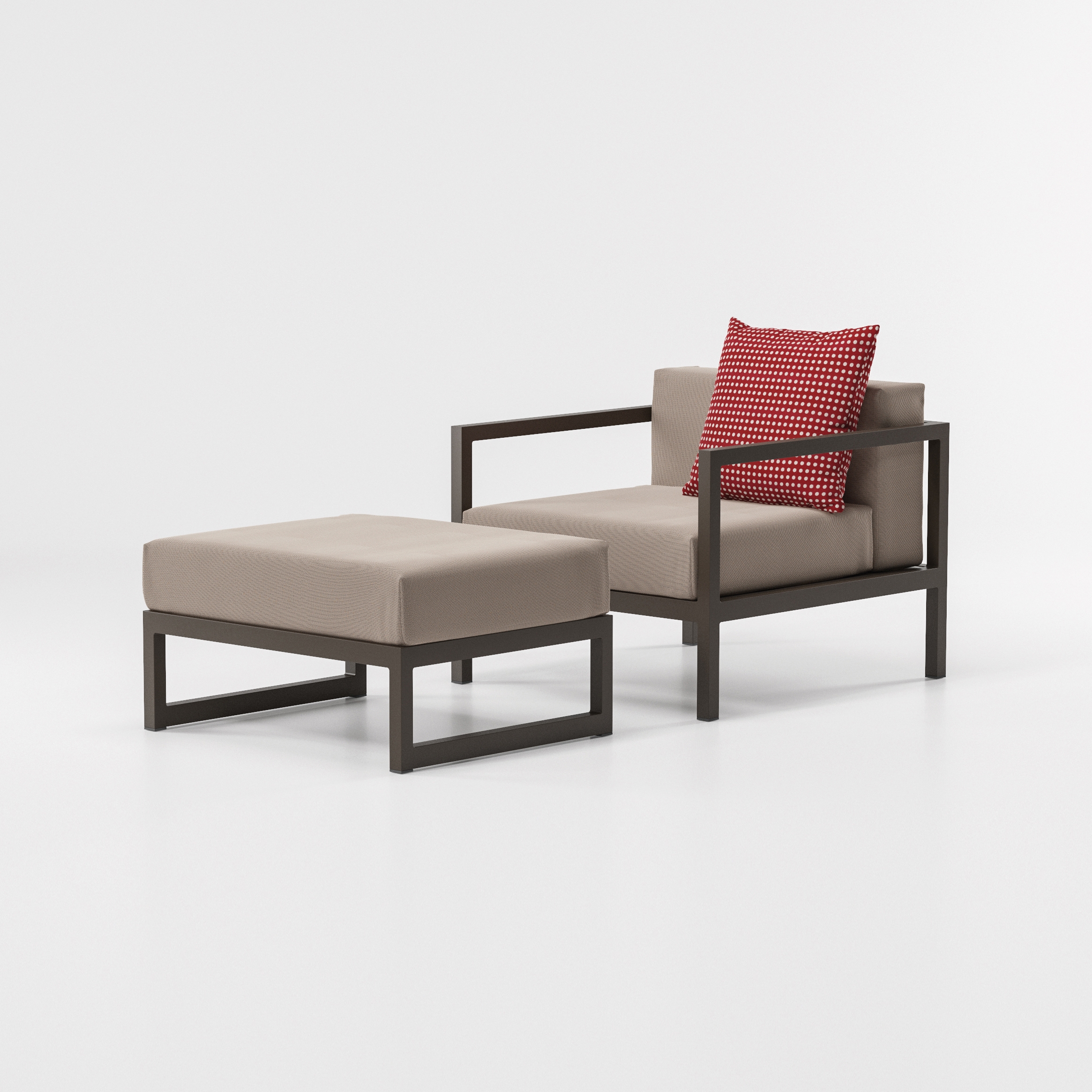 Afficher le produit Landscape club armchair L with stool du fabricant KETTAL