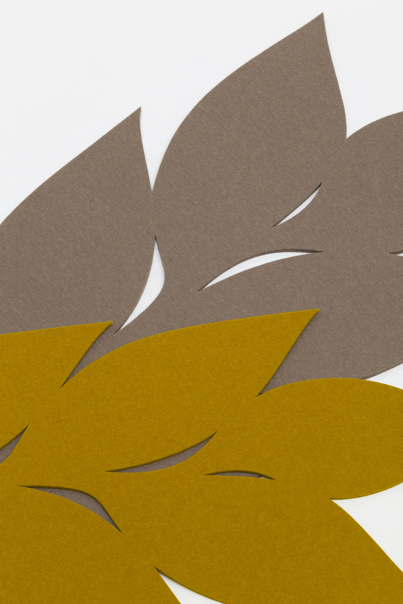 HEY-SIGN - Table runner Leaf