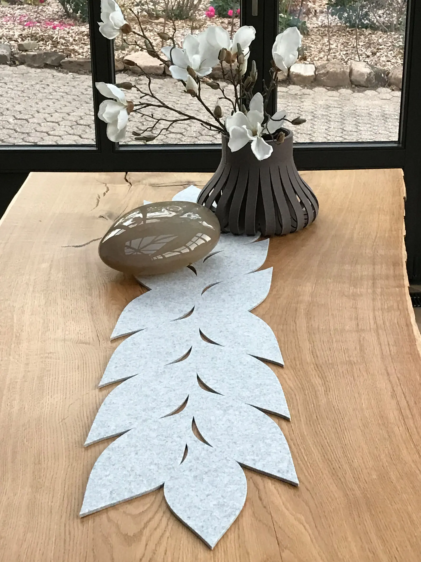 HEY-SIGN - Table runner Leaf