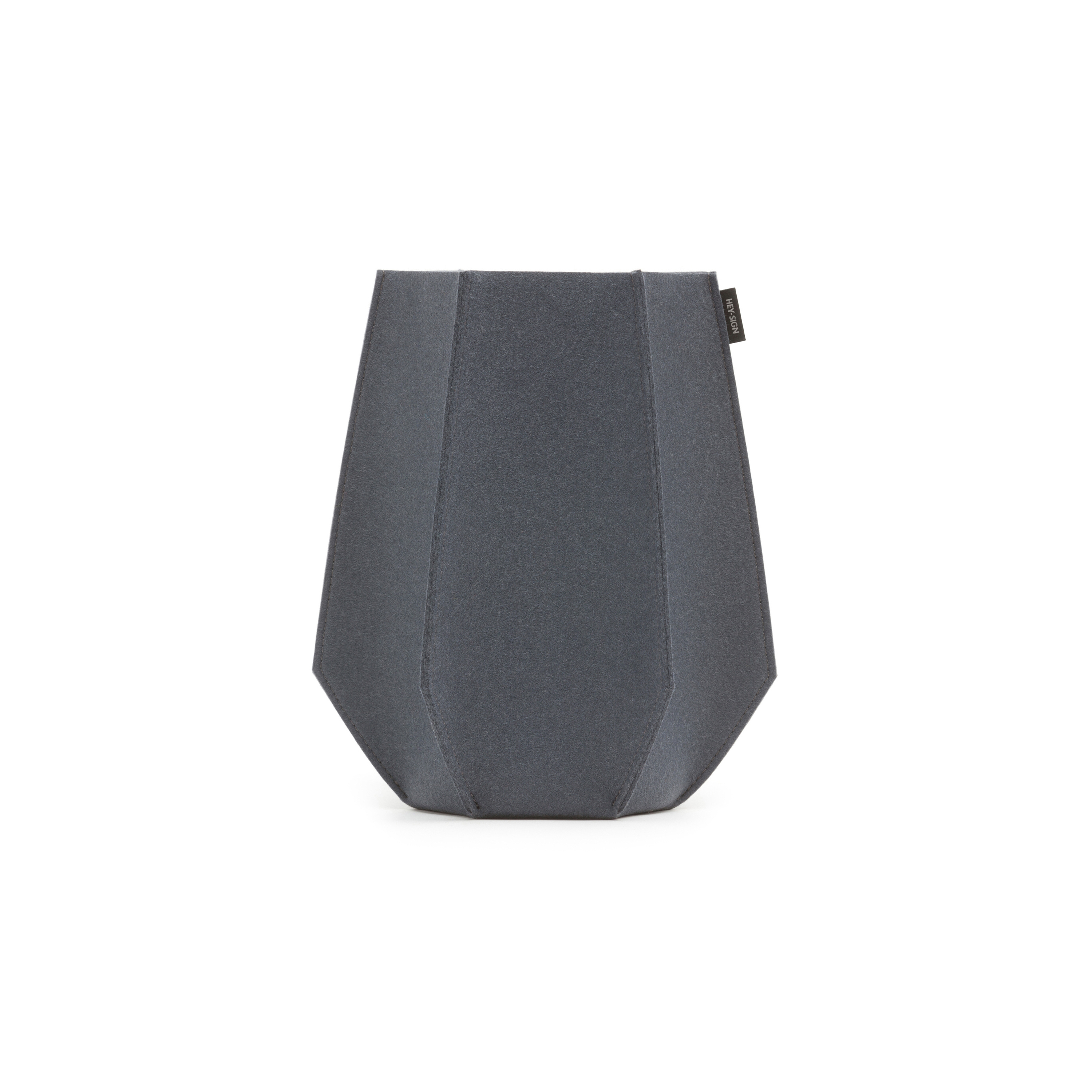 Ona Vase