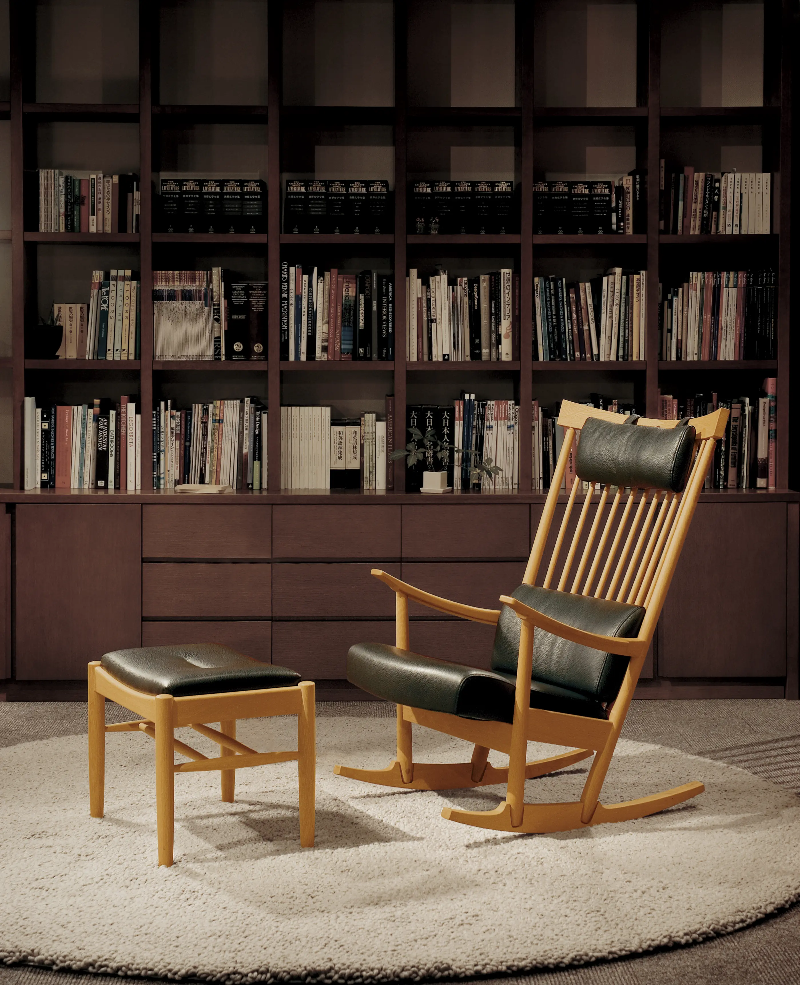 CondeHouse - Riki Bench