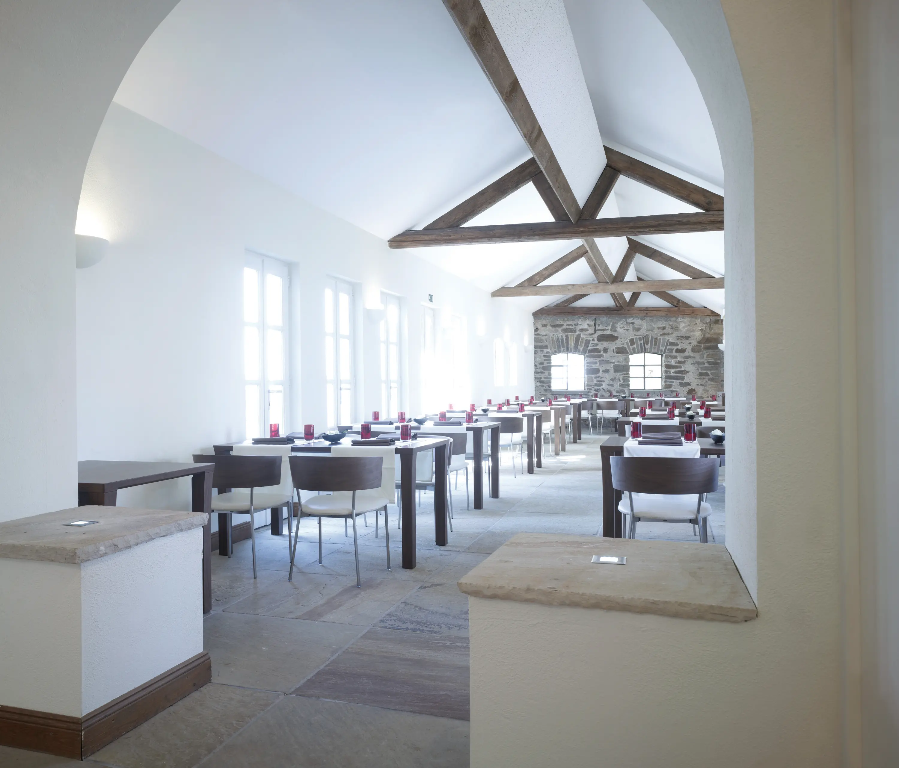CondeHouse - Contract