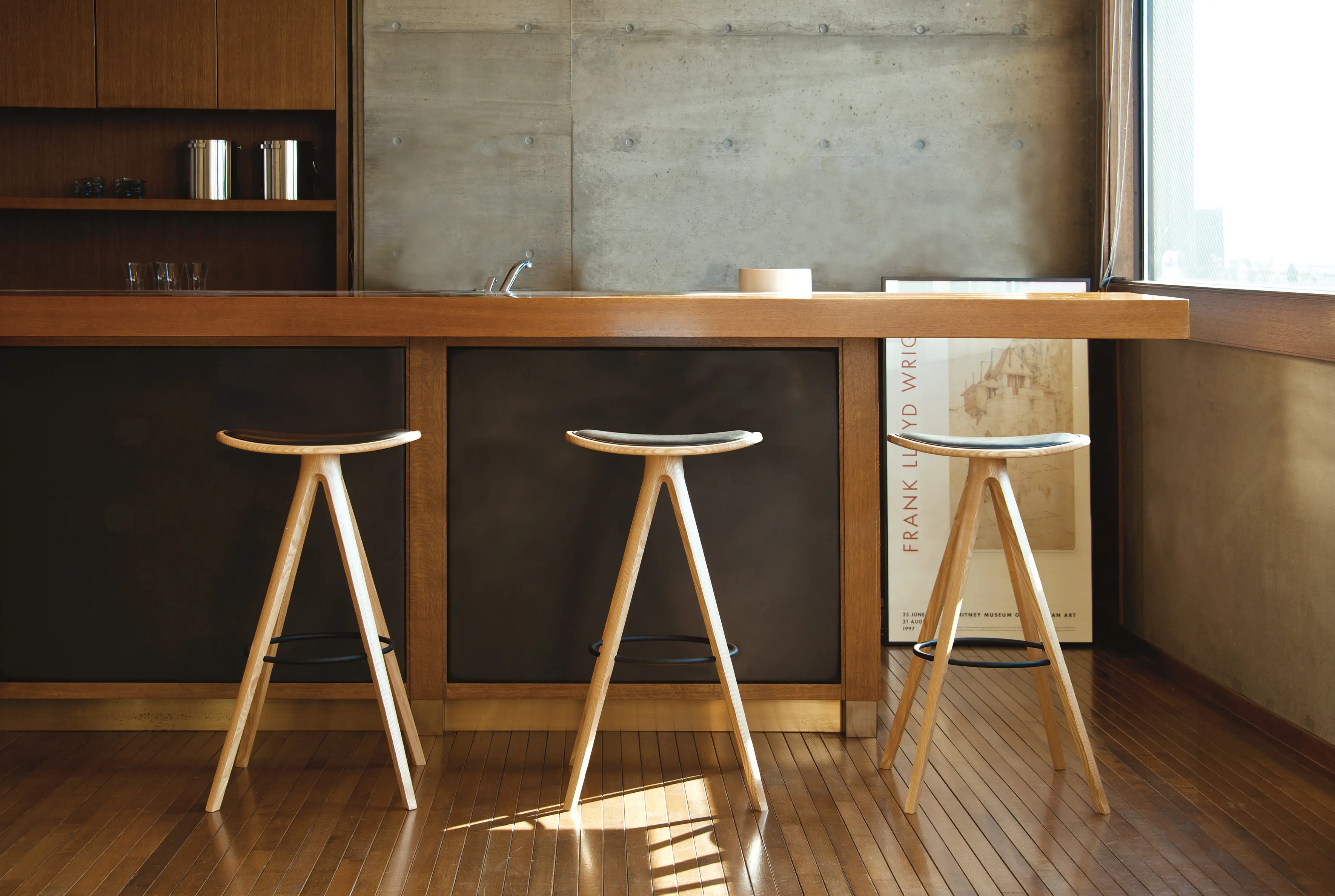 CondeHouse - BCTD barstool