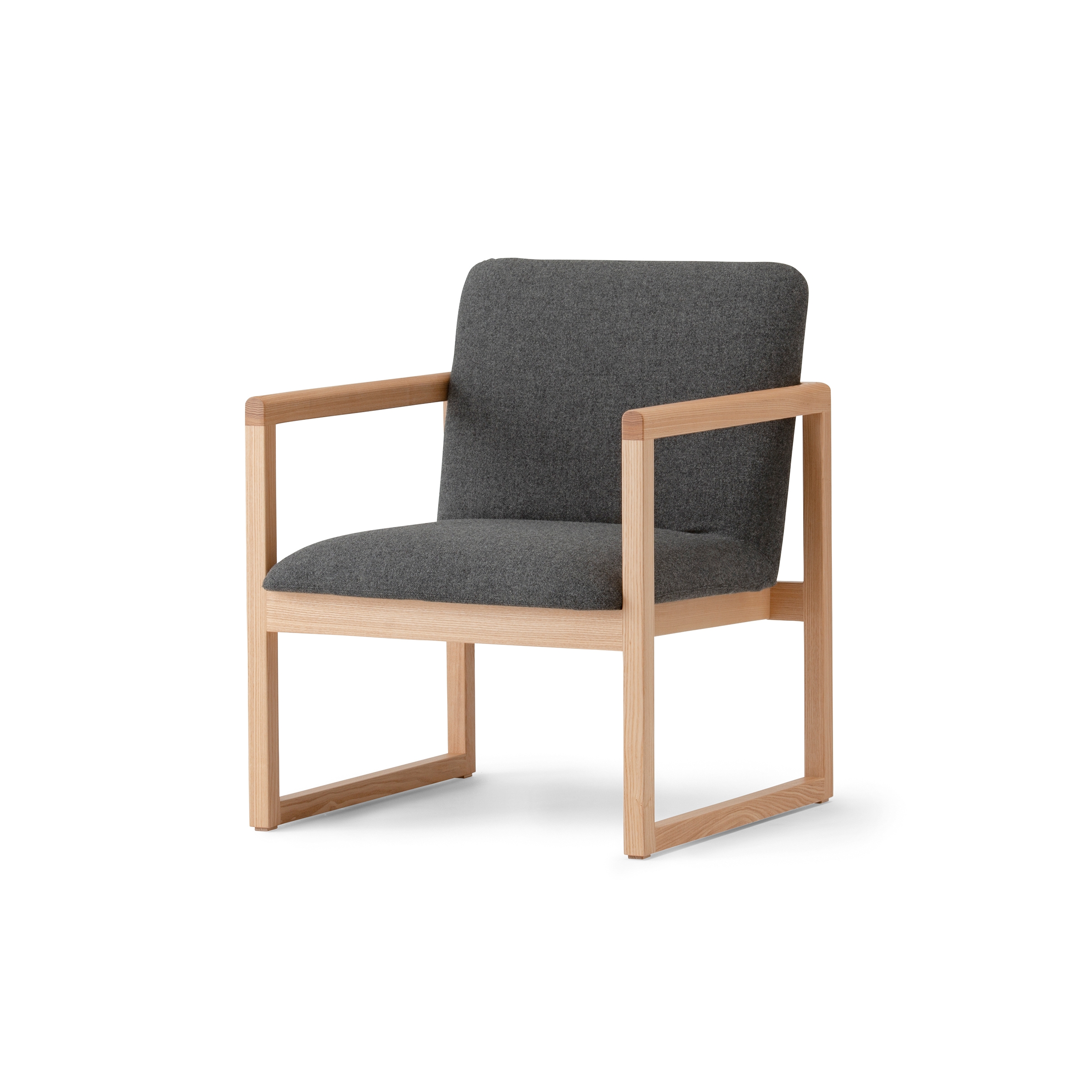 Mostrar el producto Jingu Living Armchair del fabricante CondeHouse