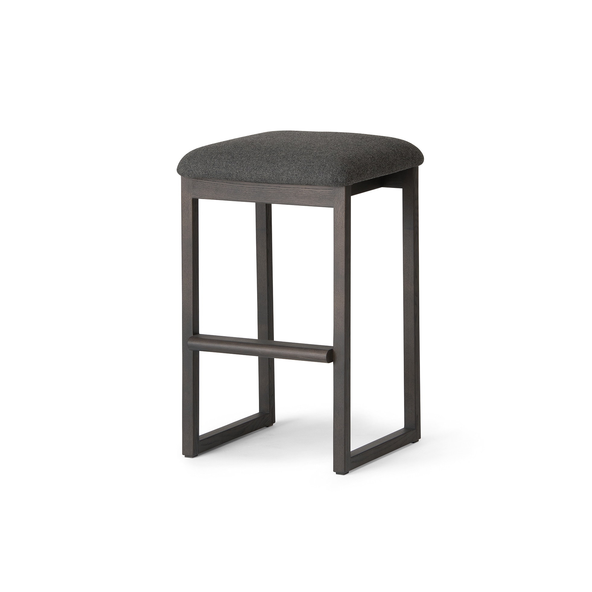 Mostrar el producto Jingu Dining High Stool del fabricante CondeHouse