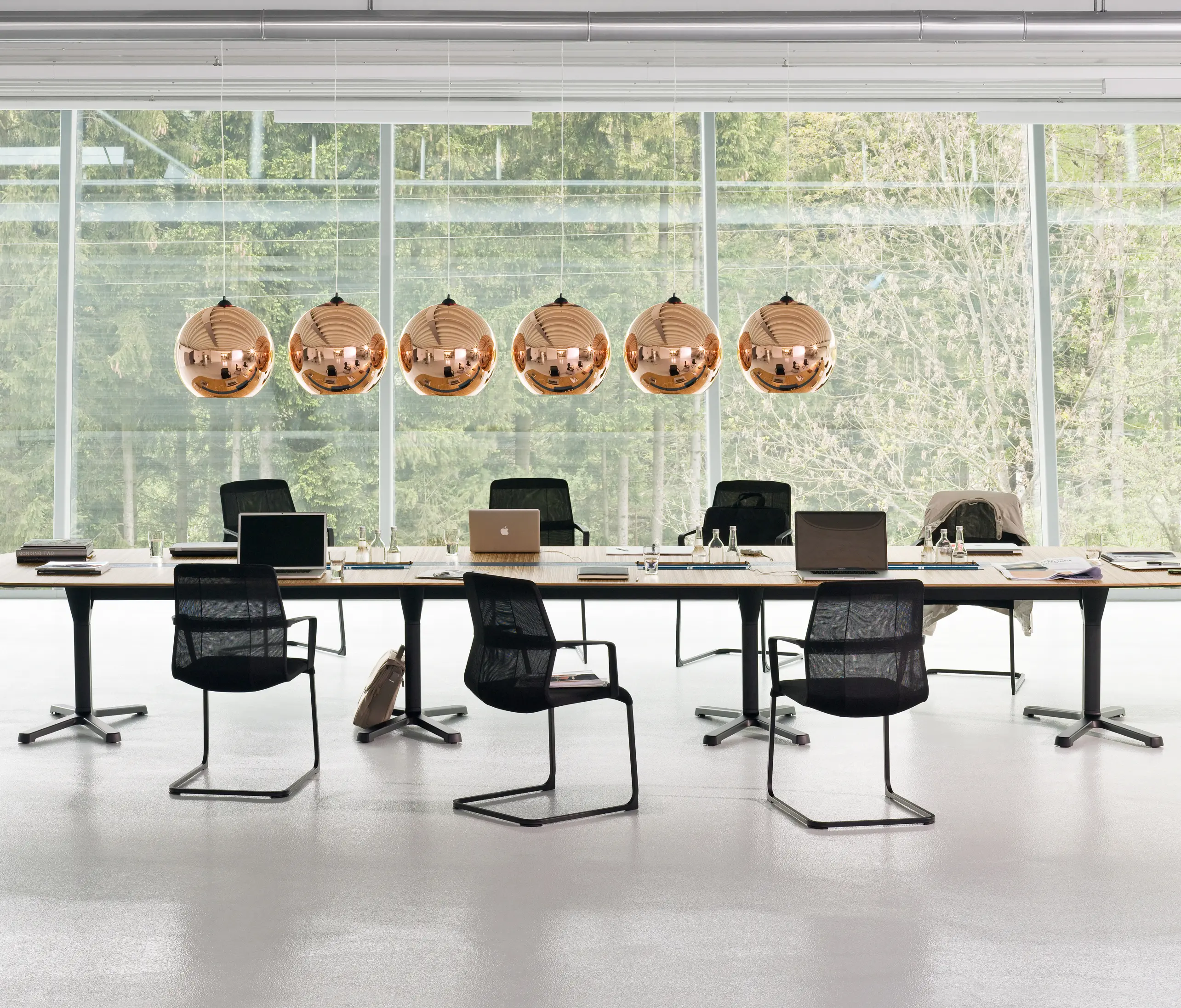 Wiesner-Hager - pulse conference table configuration with x-leg base