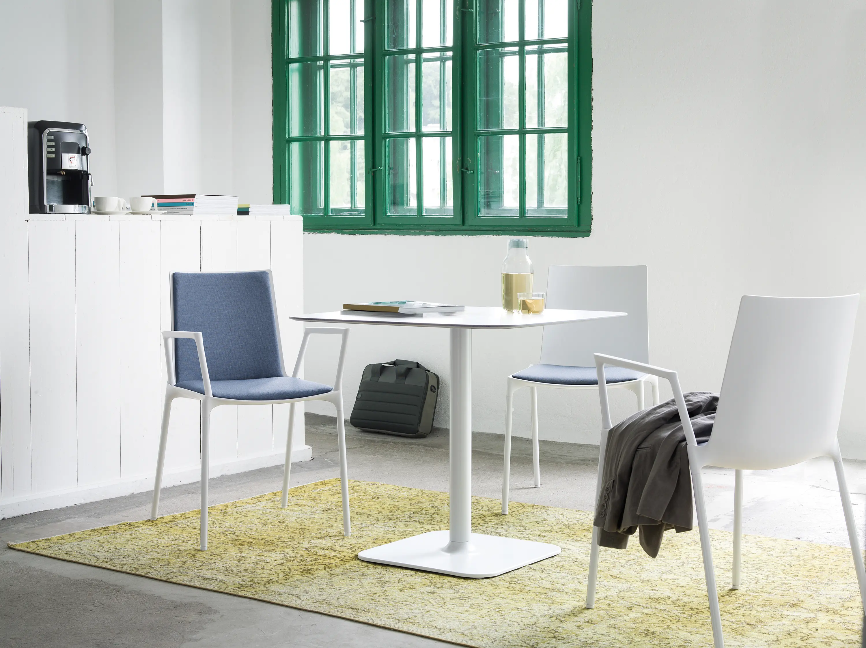 Wiesner-Hager - macao bistro table