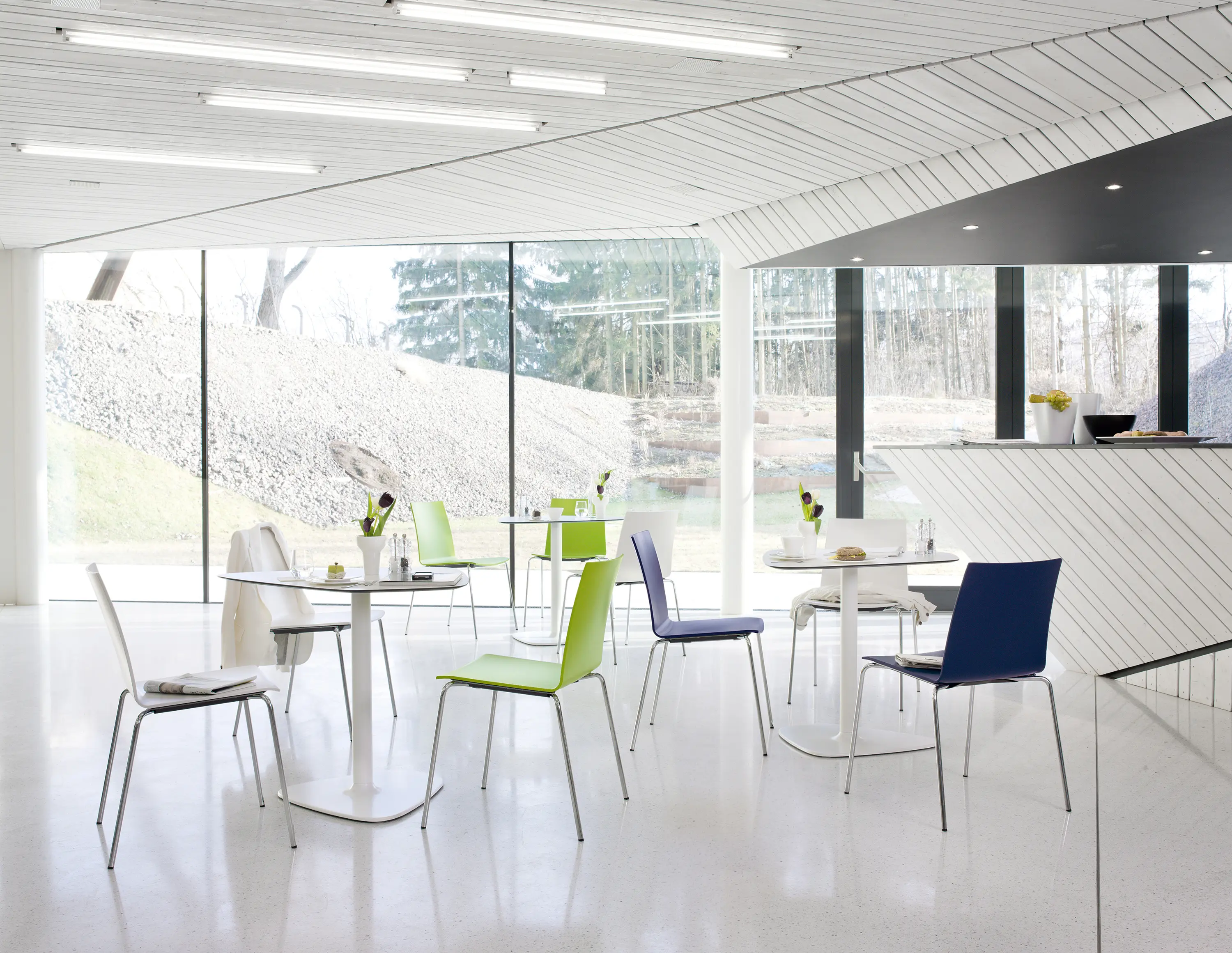 Wiesner-Hager - update_b Stacking chair