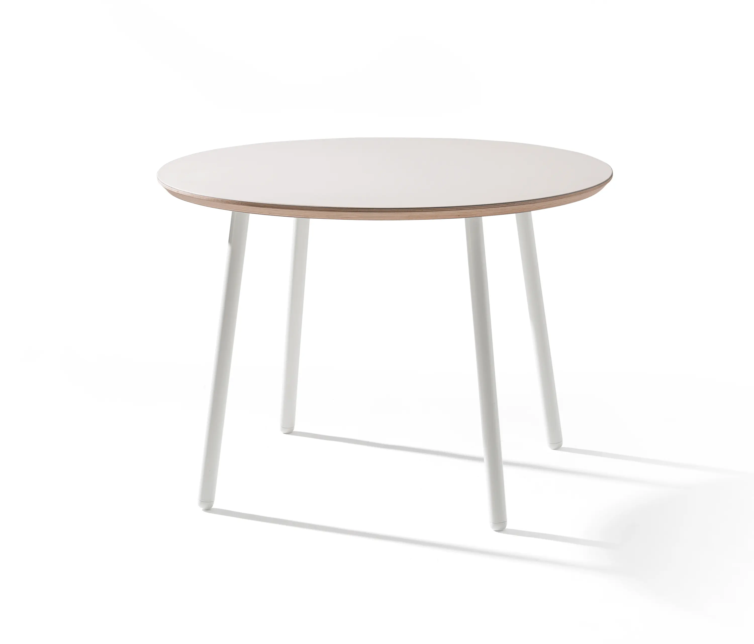 Wiesner-Hager - m.zone coffee table