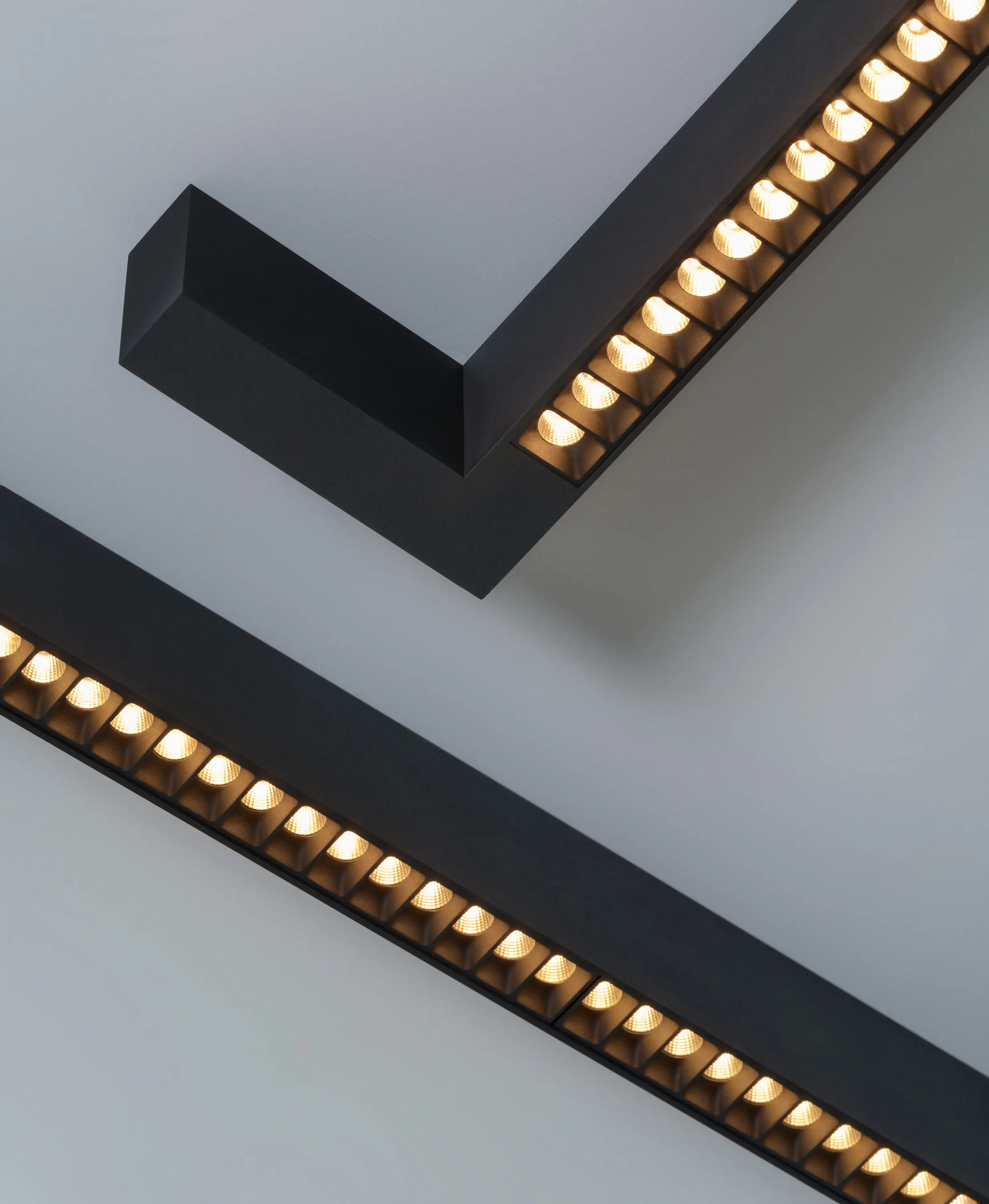 Vibia - Offset 1765 Plafonniers / Murales