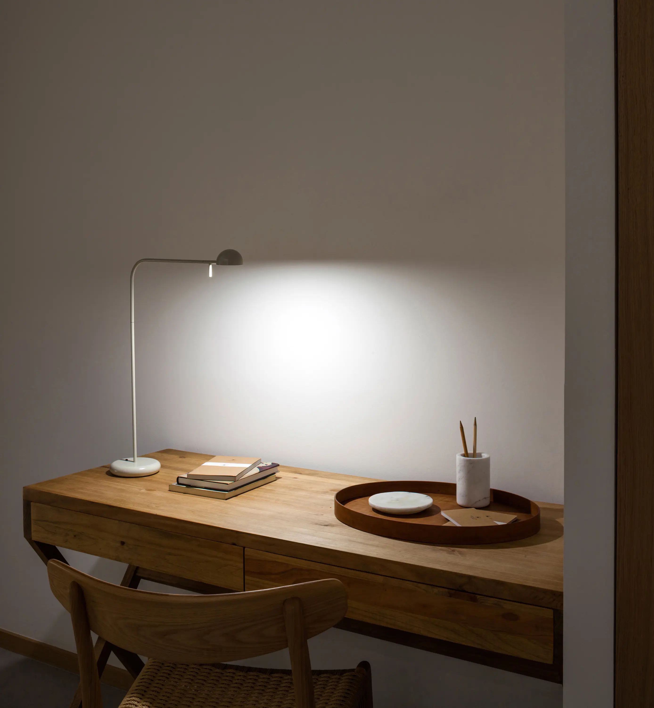 Vibia - Pin 1686 Lámparas de pared