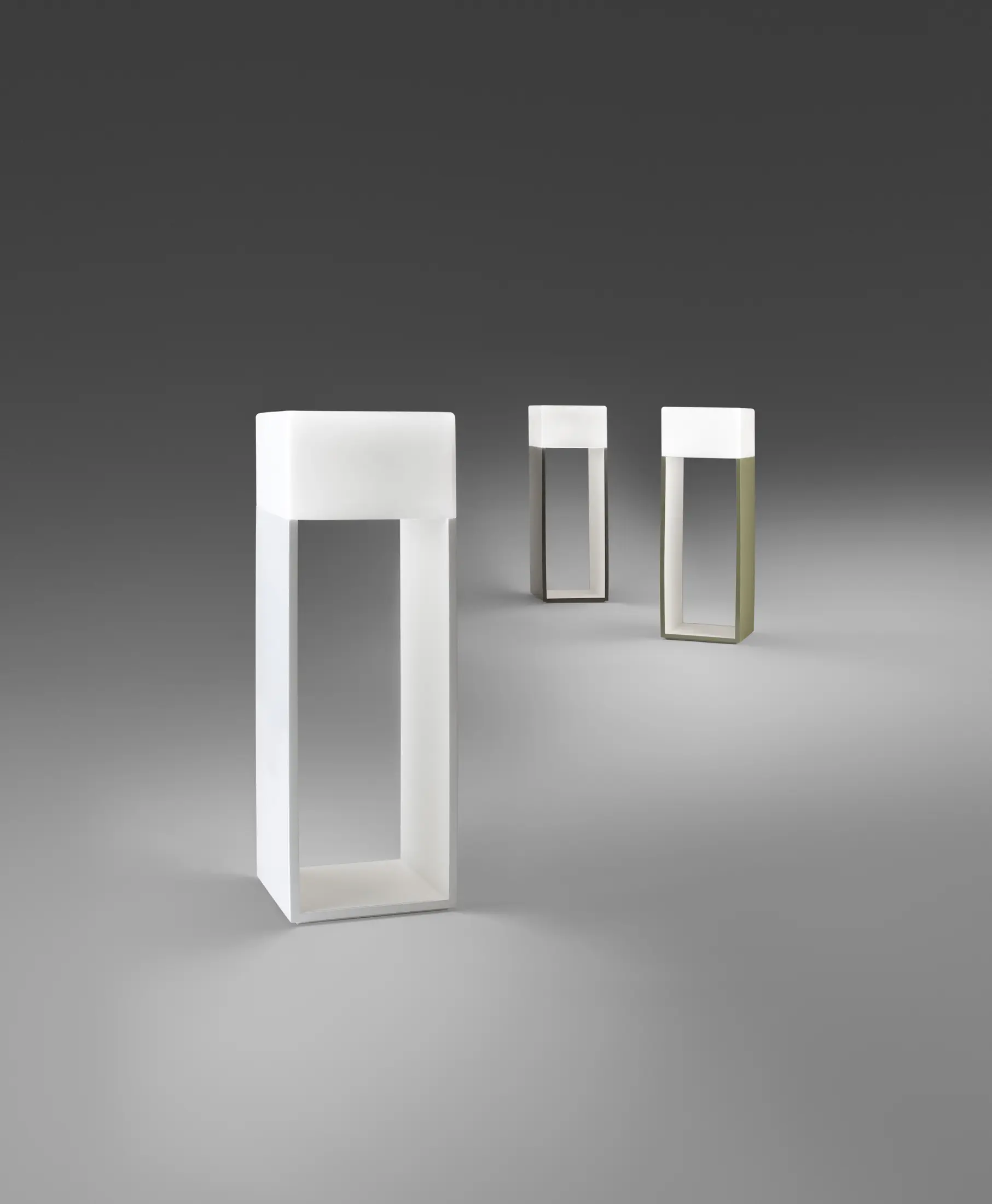 Vibia - Kubika 2300 Floor lamp