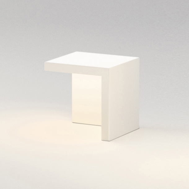 Mostrar el producto Empty 4135 Outdoor-Floor lamps del fabricante Vibia
