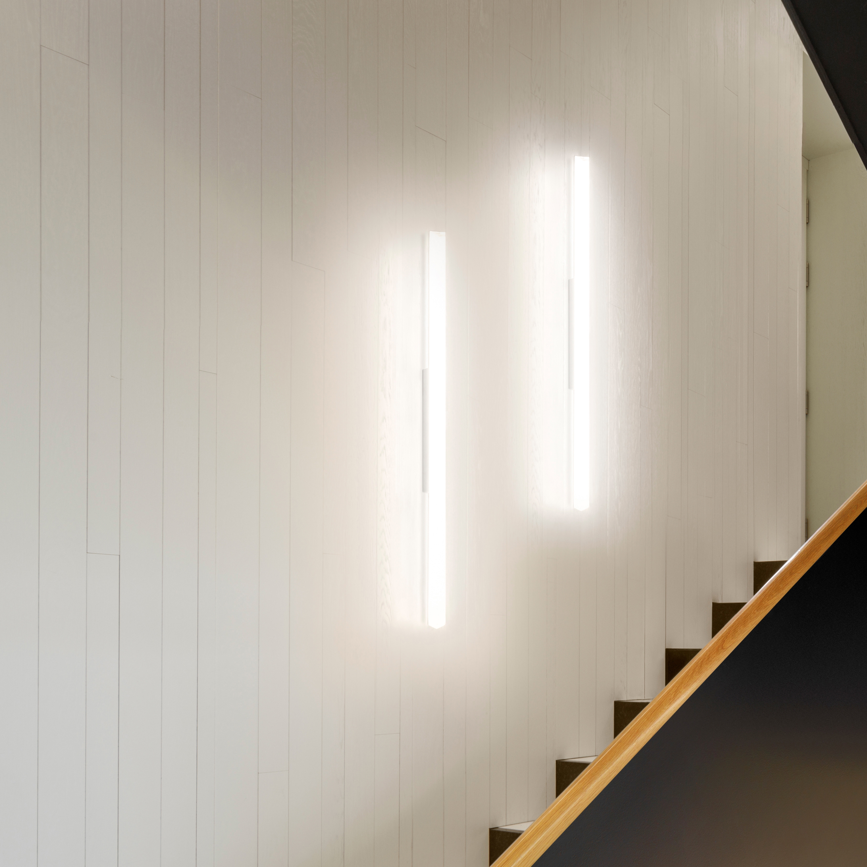 Afficher le produit Halo Wall 2360 Wall lamp du fabricant Vibia