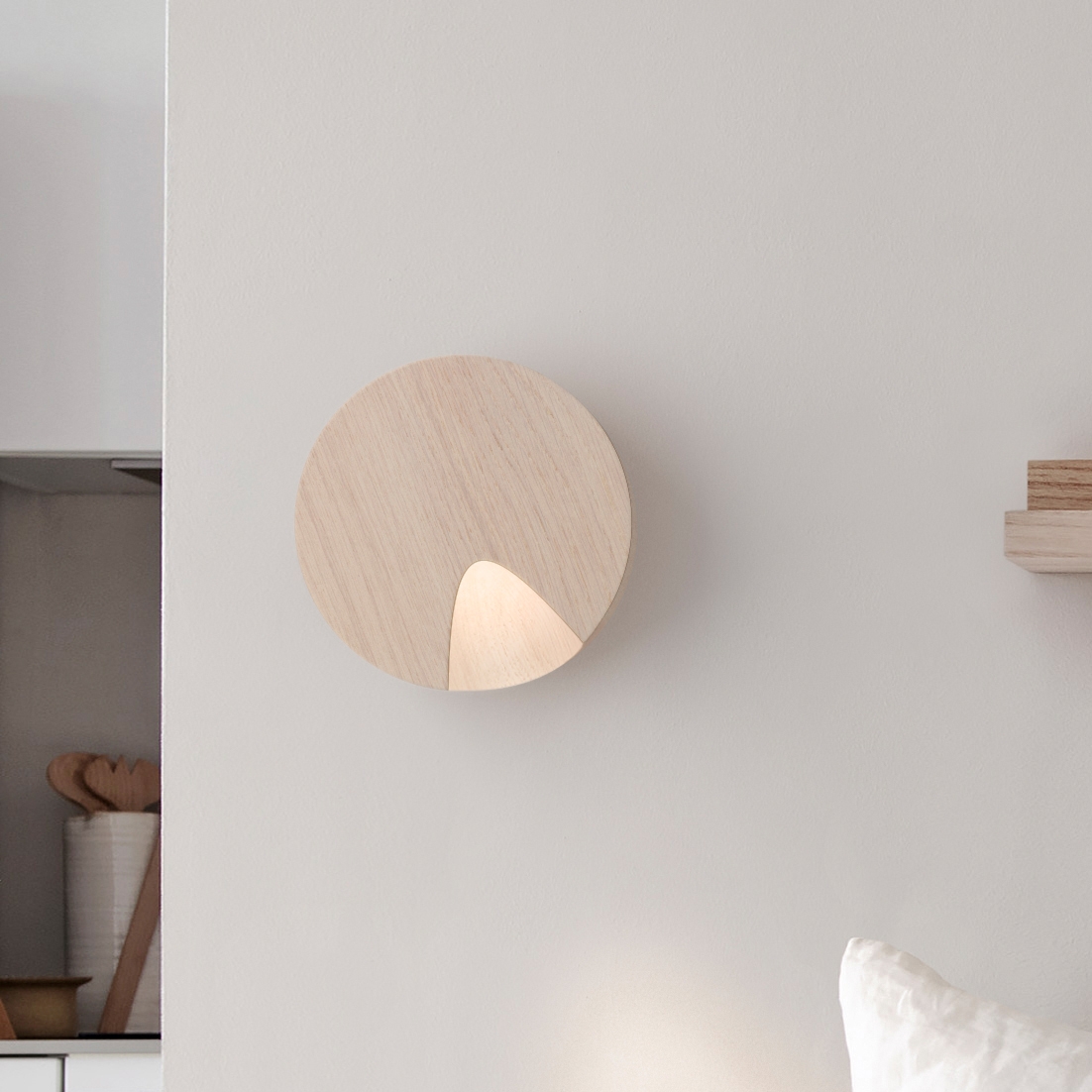 Display product Dots 4660 Wall lamp from manufacturer Vibia