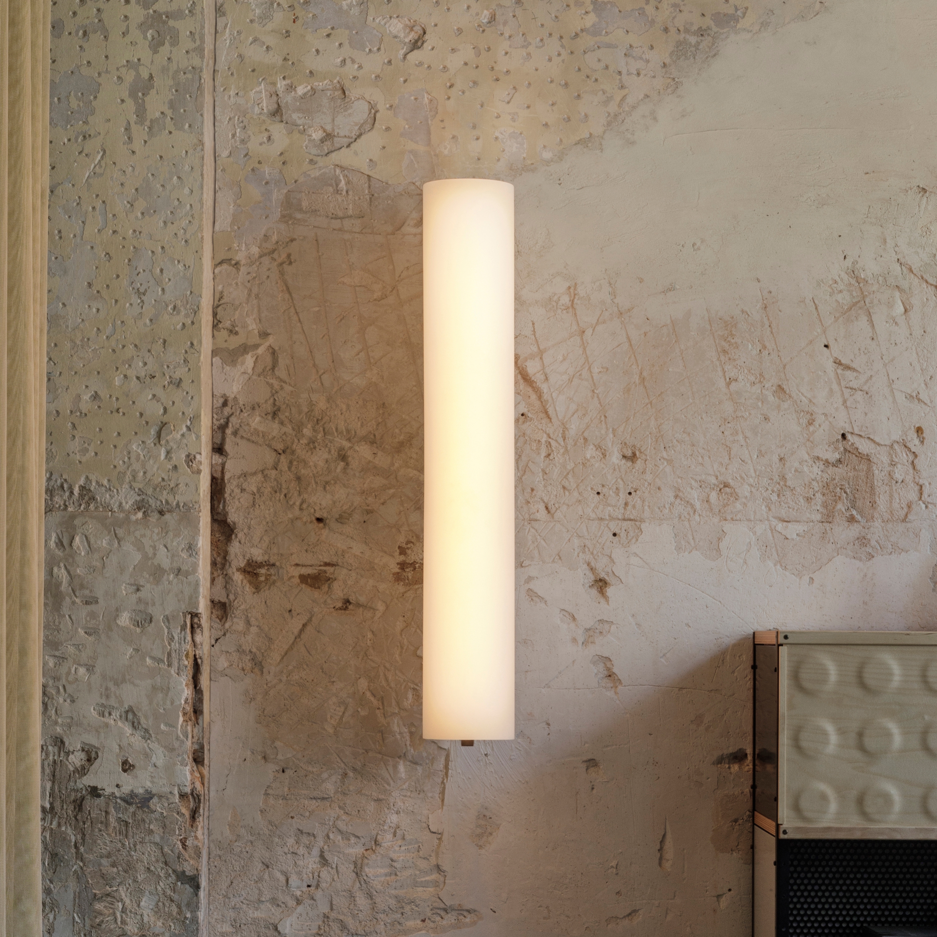 Mostra il prodotto Kontur 6444 Wall lamp del produttore Vibia