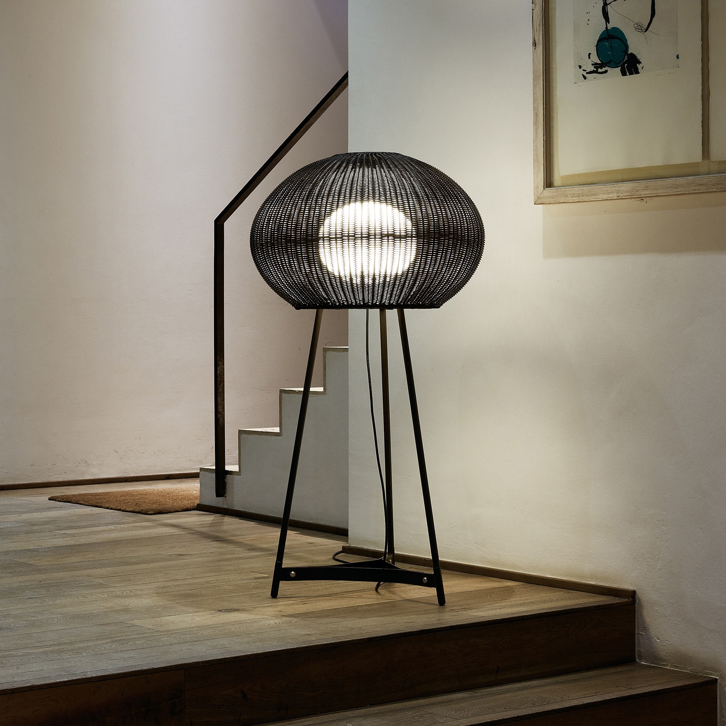FLOOR LAMPS