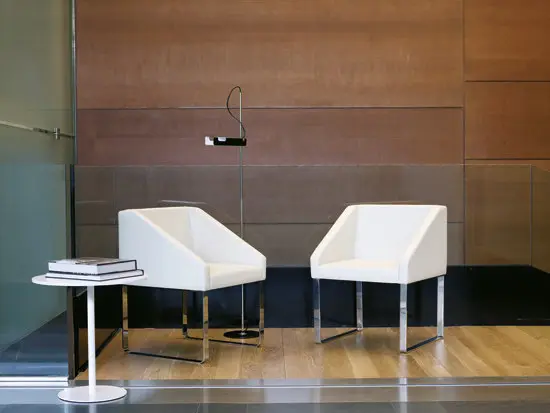 Temas V - Room