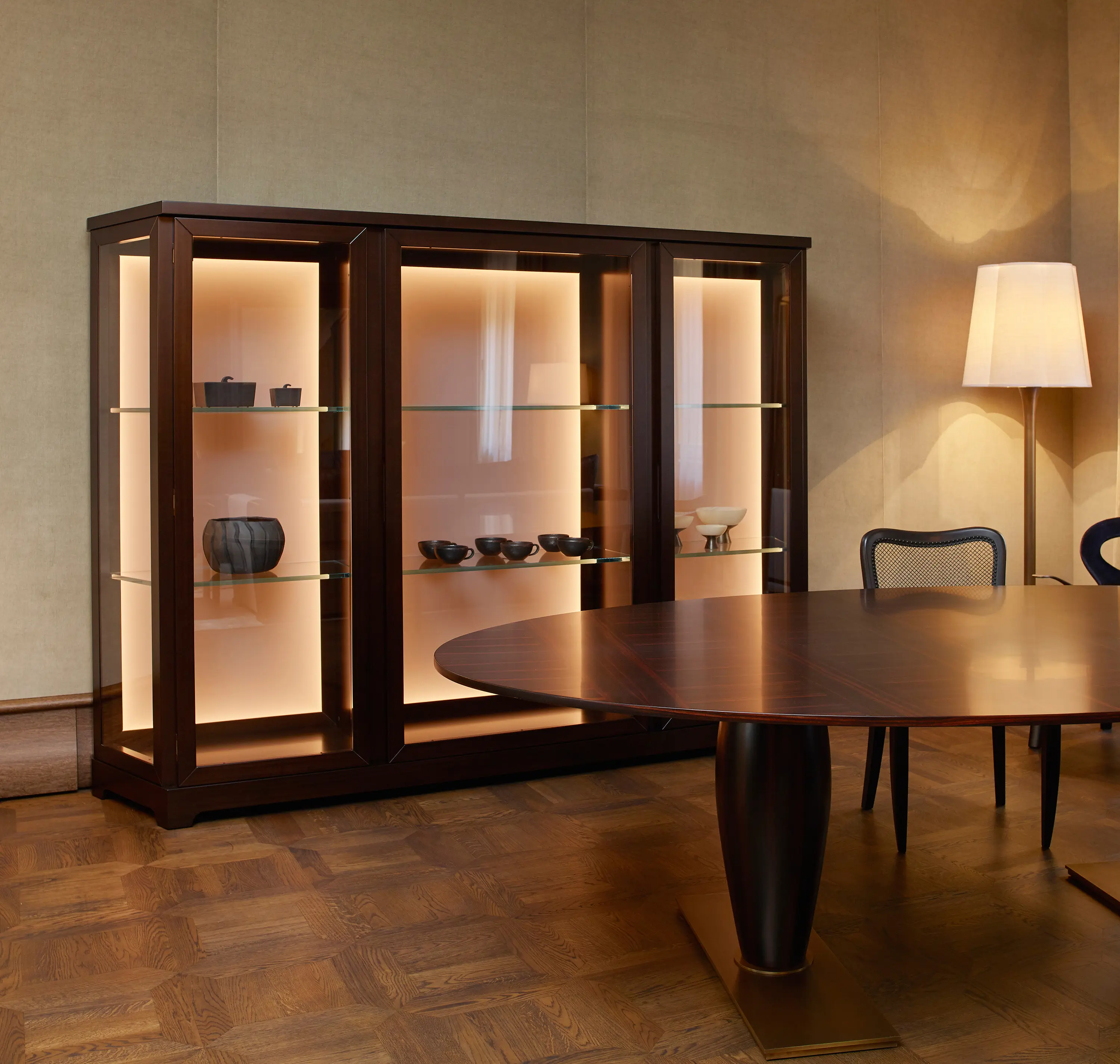 Promemoria - Nefertiti Vitrine