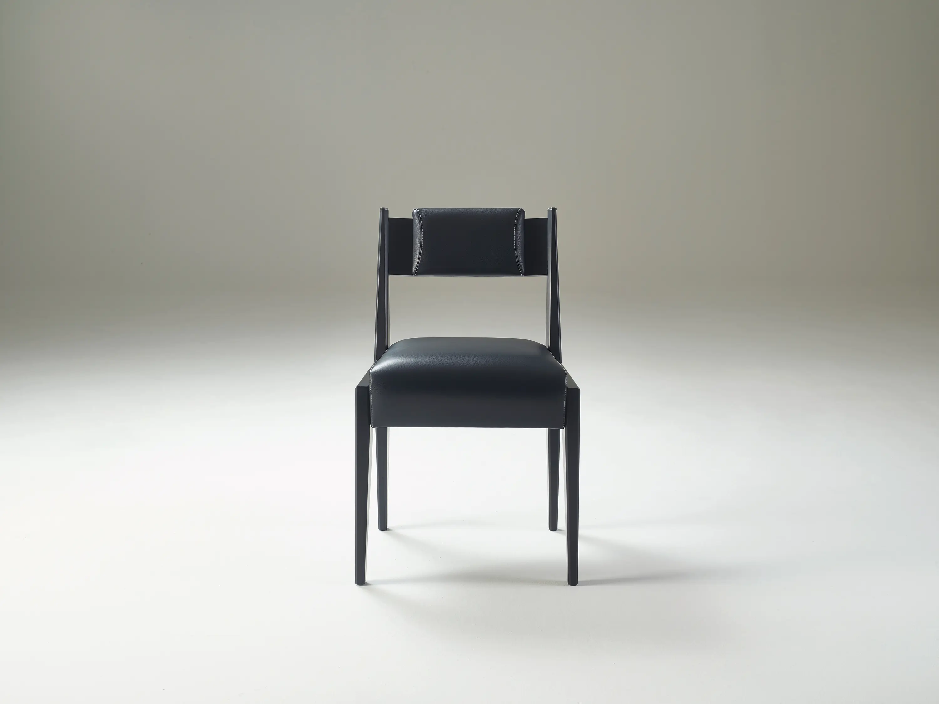 Promemoria - Iris chair