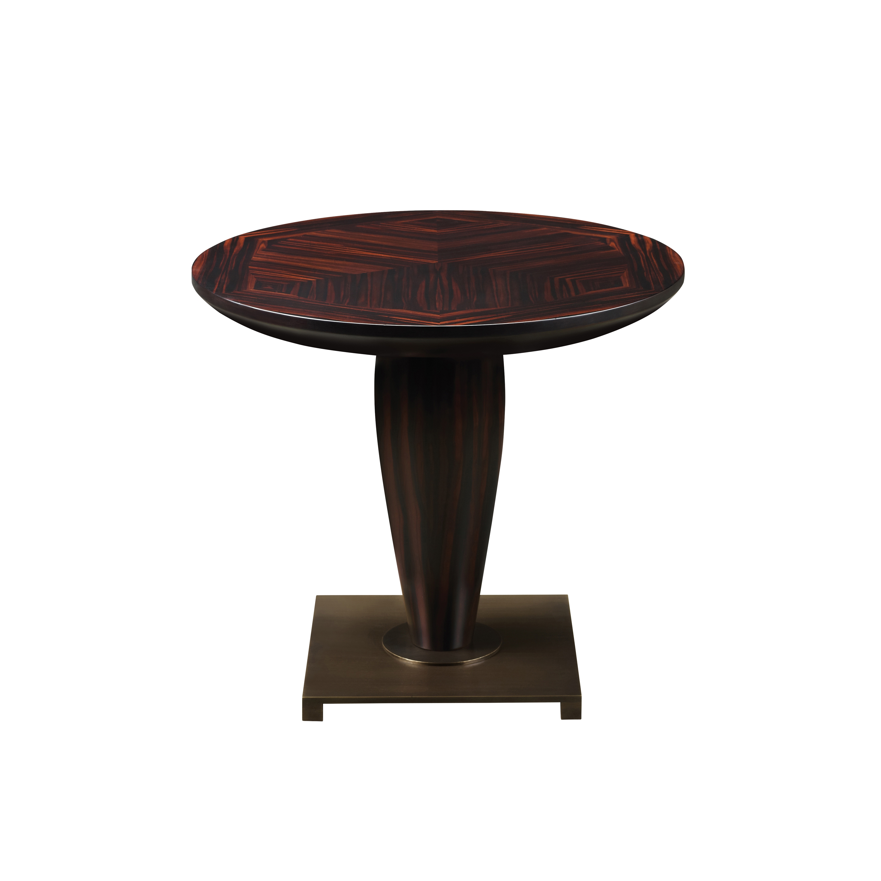 Display product Bassano dining table from manufacturer Promemoria