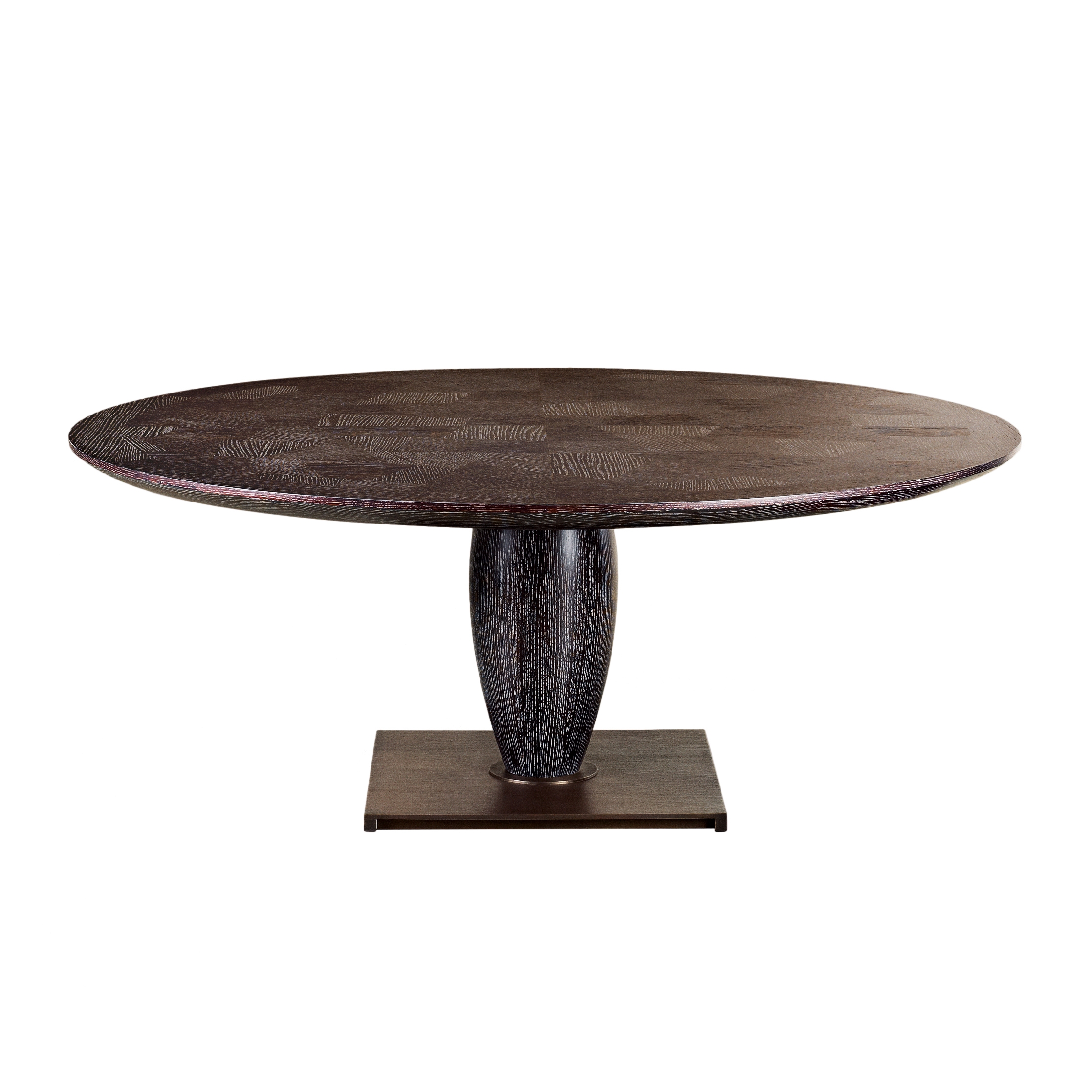Display product Bassano dining table from manufacturer Promemoria