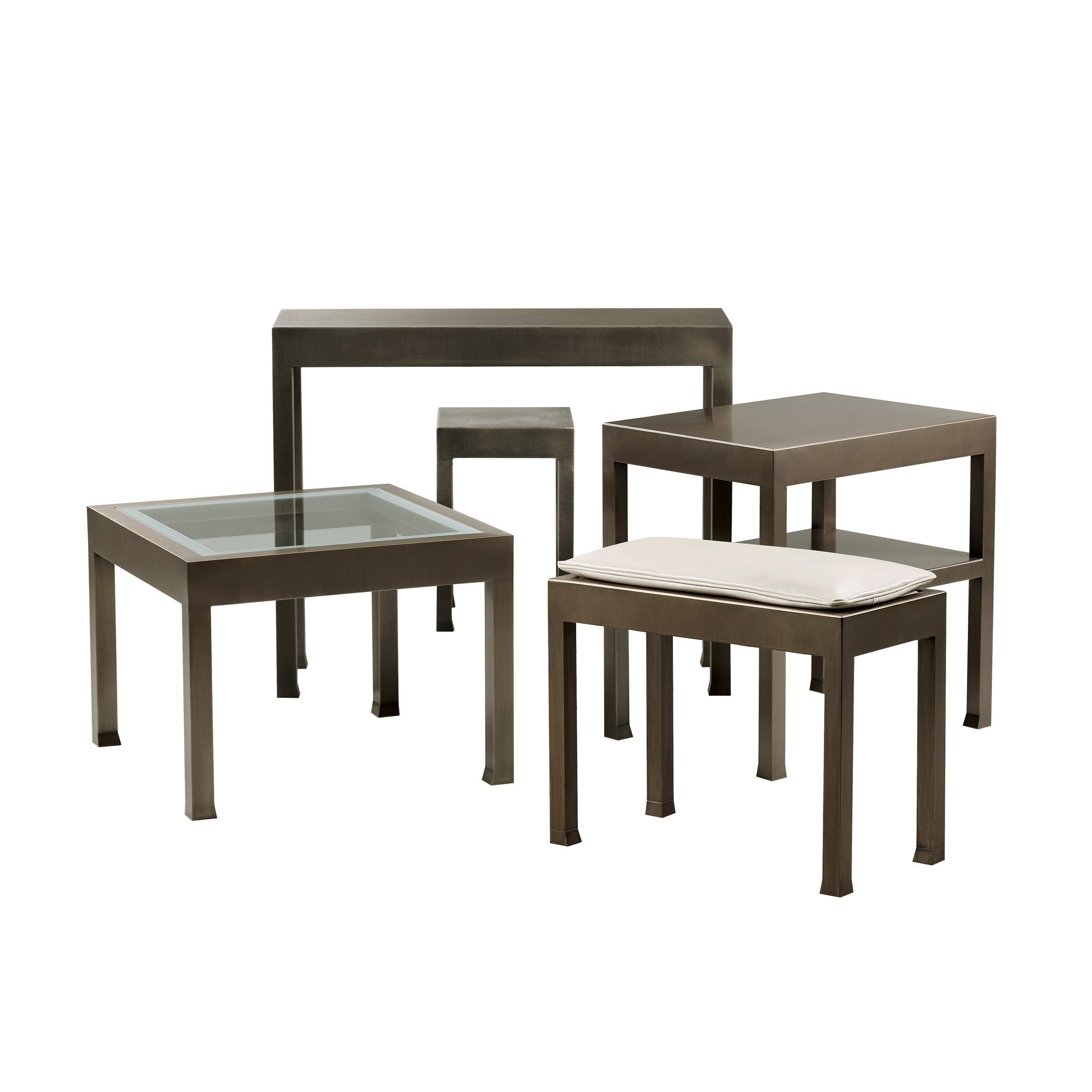 Display product Gong small table from manufacturer Promemoria