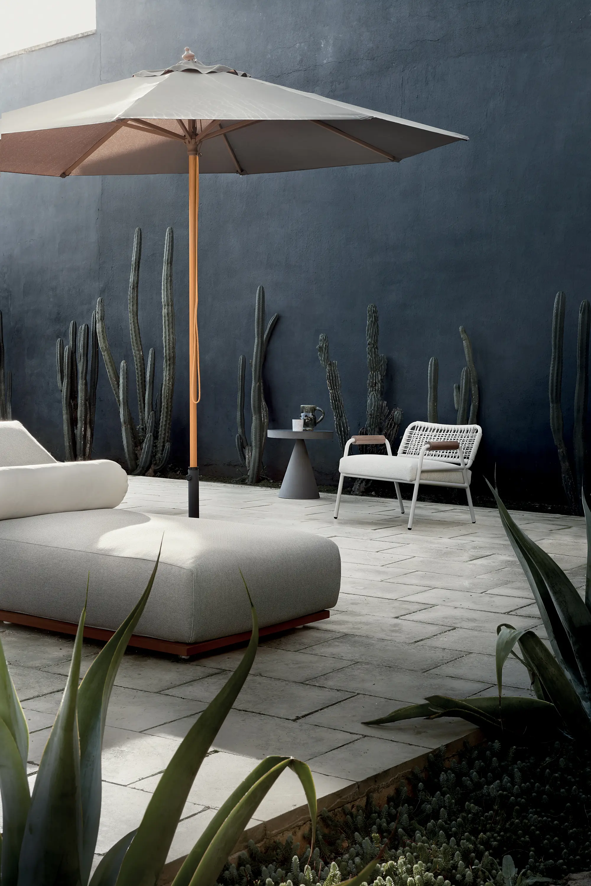 Meridiani - Claud Open Air sofa