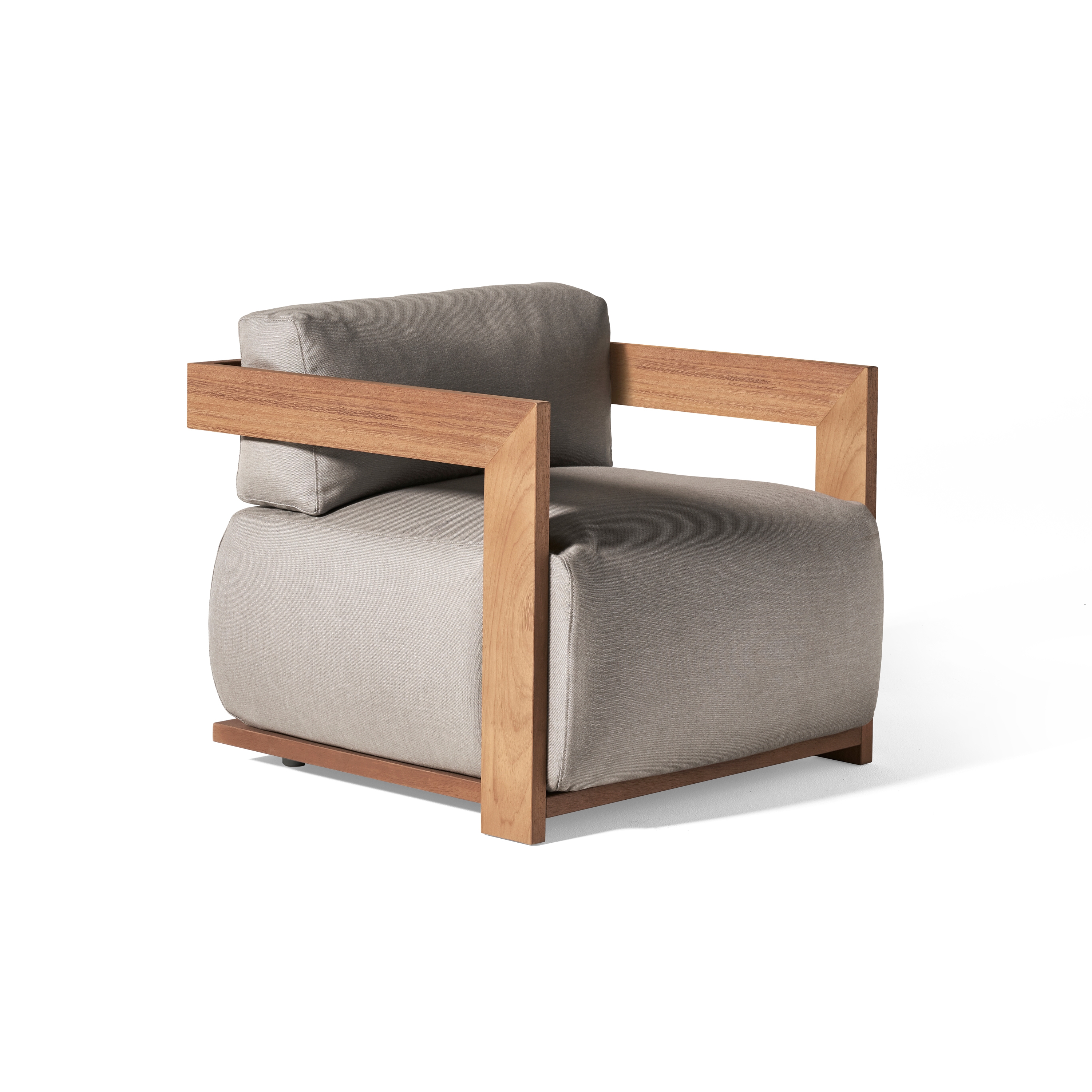 Display product Claud Open Air sofa from manufacturer Meridiani