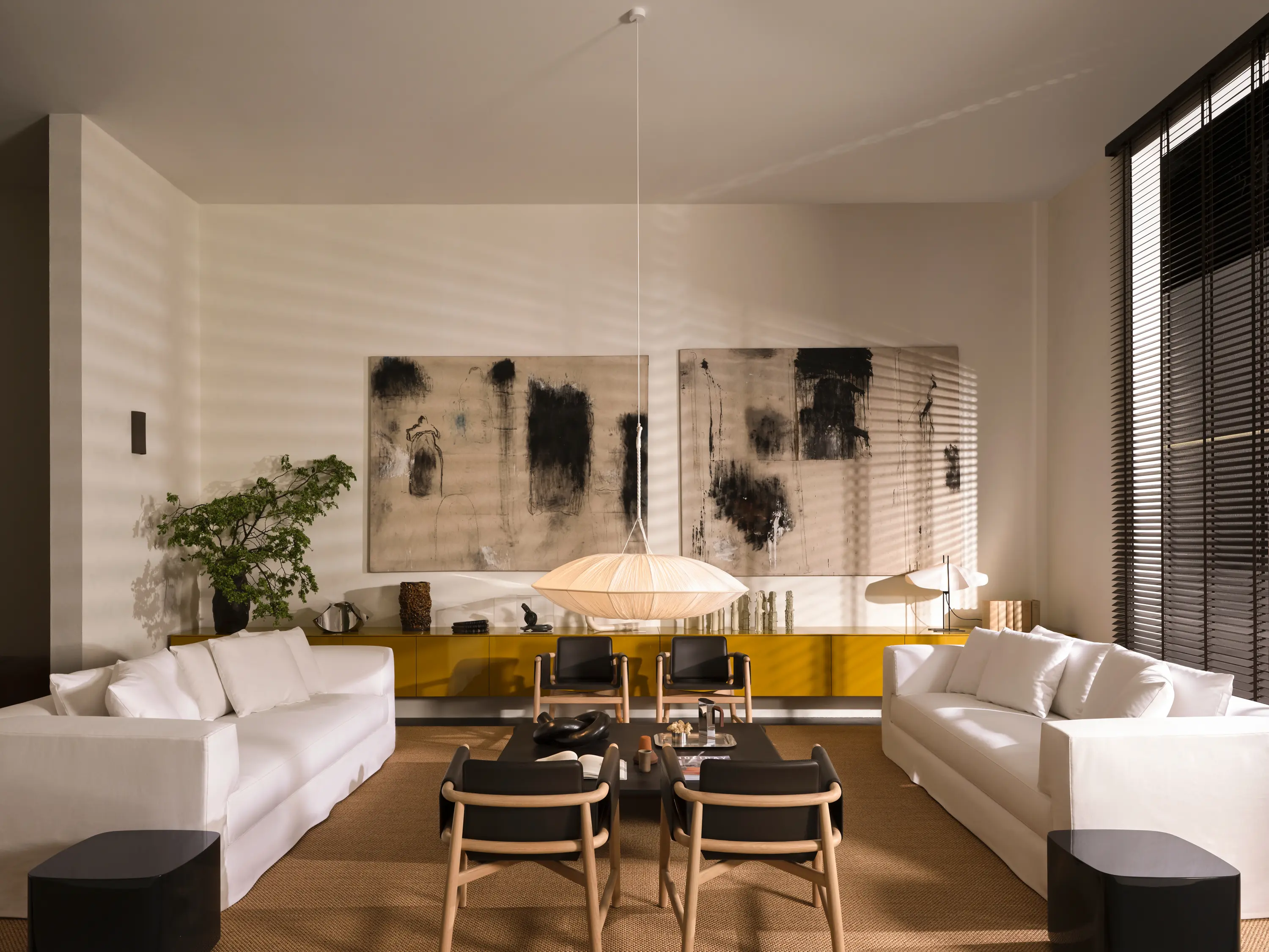 Meridiani - Roger Ghost sofa