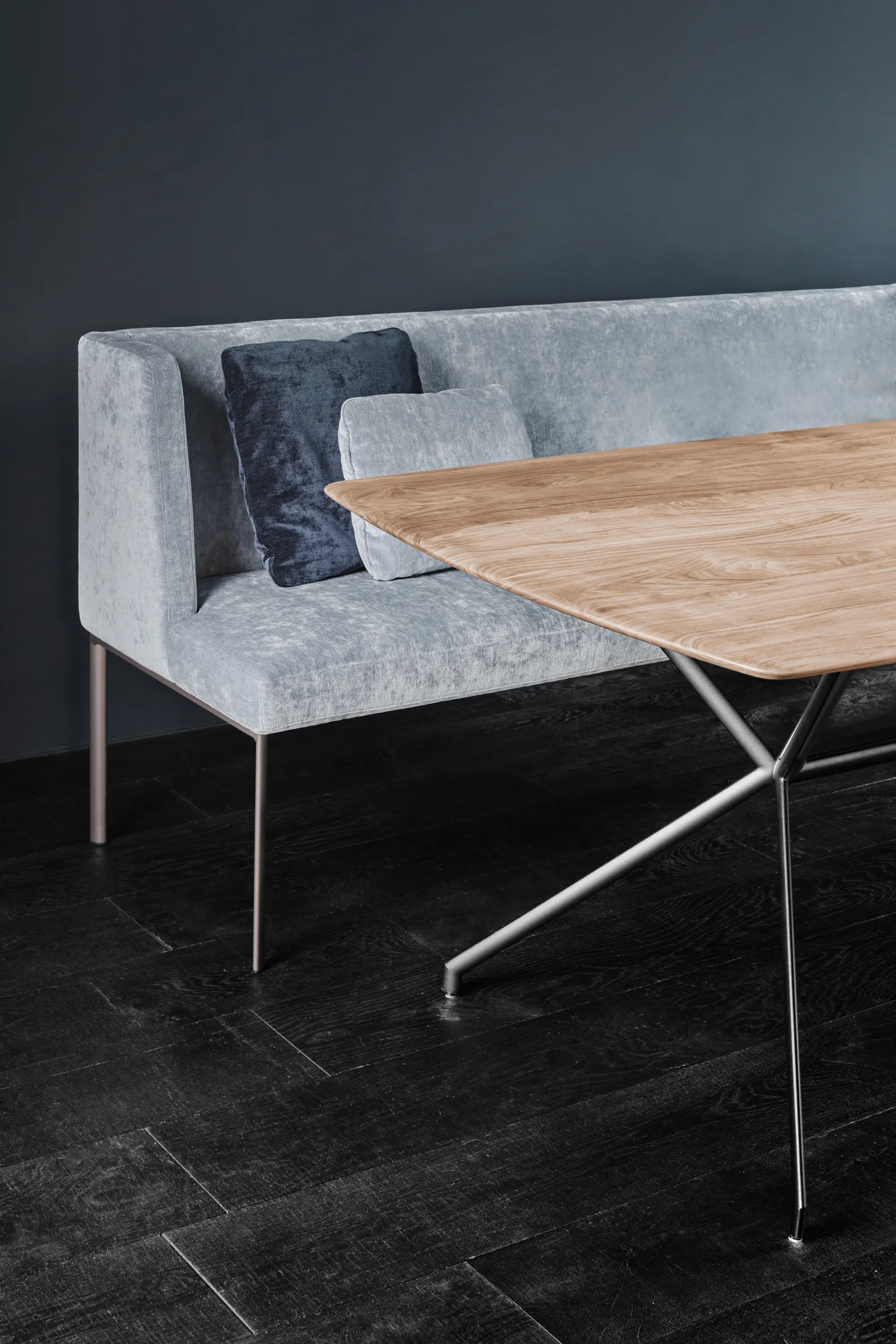 Christine Kröncke - Juna Bench