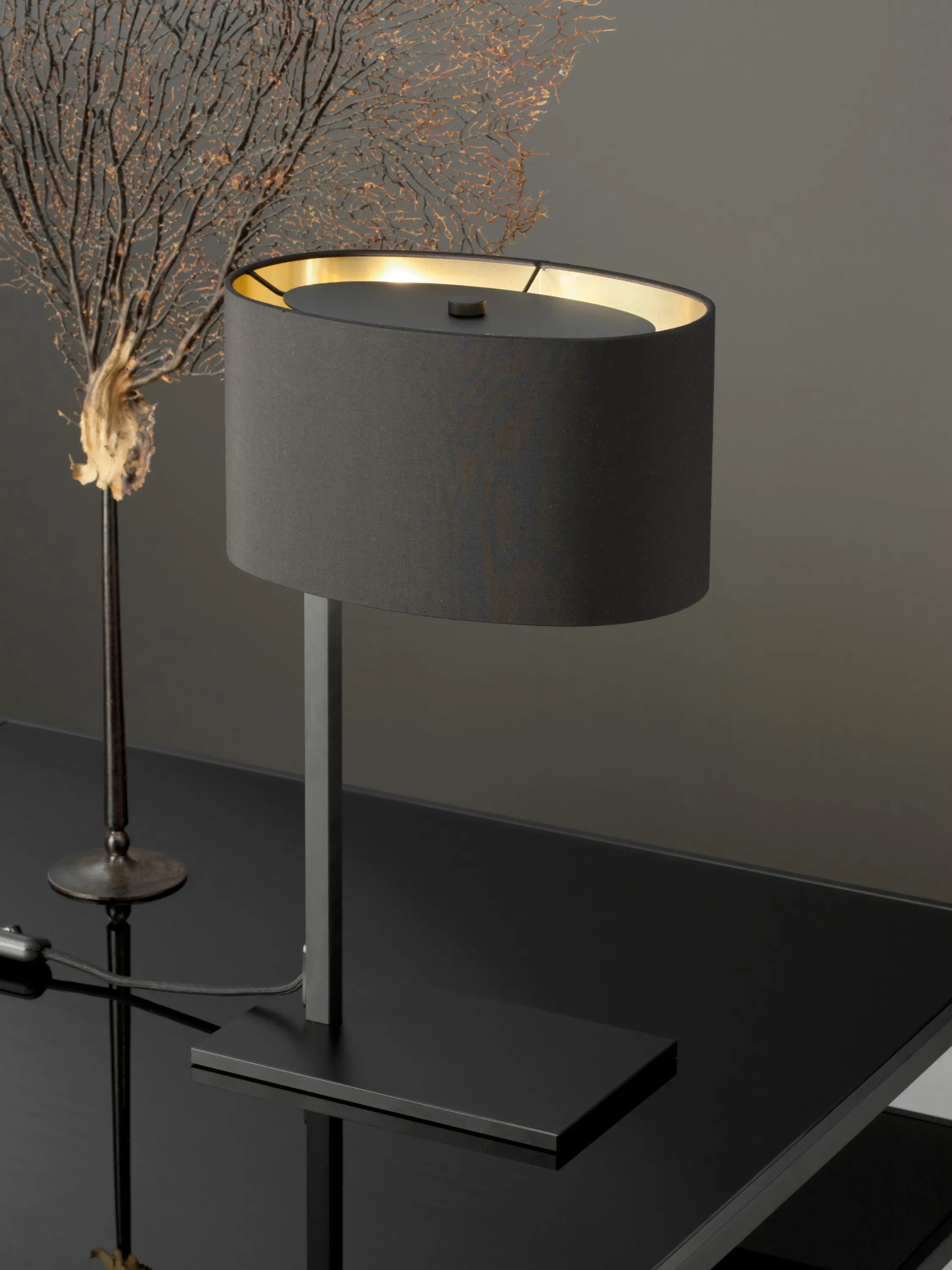 Christine Kröncke - Mono Table Lamp Oval