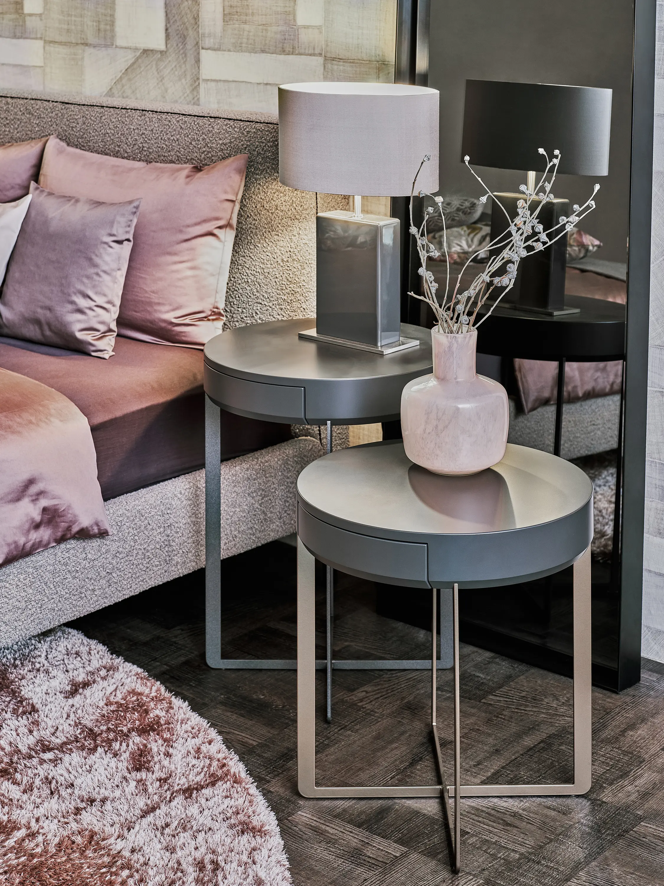 Christine Kröncke - Academy BT-SCH 50-1 Side Table